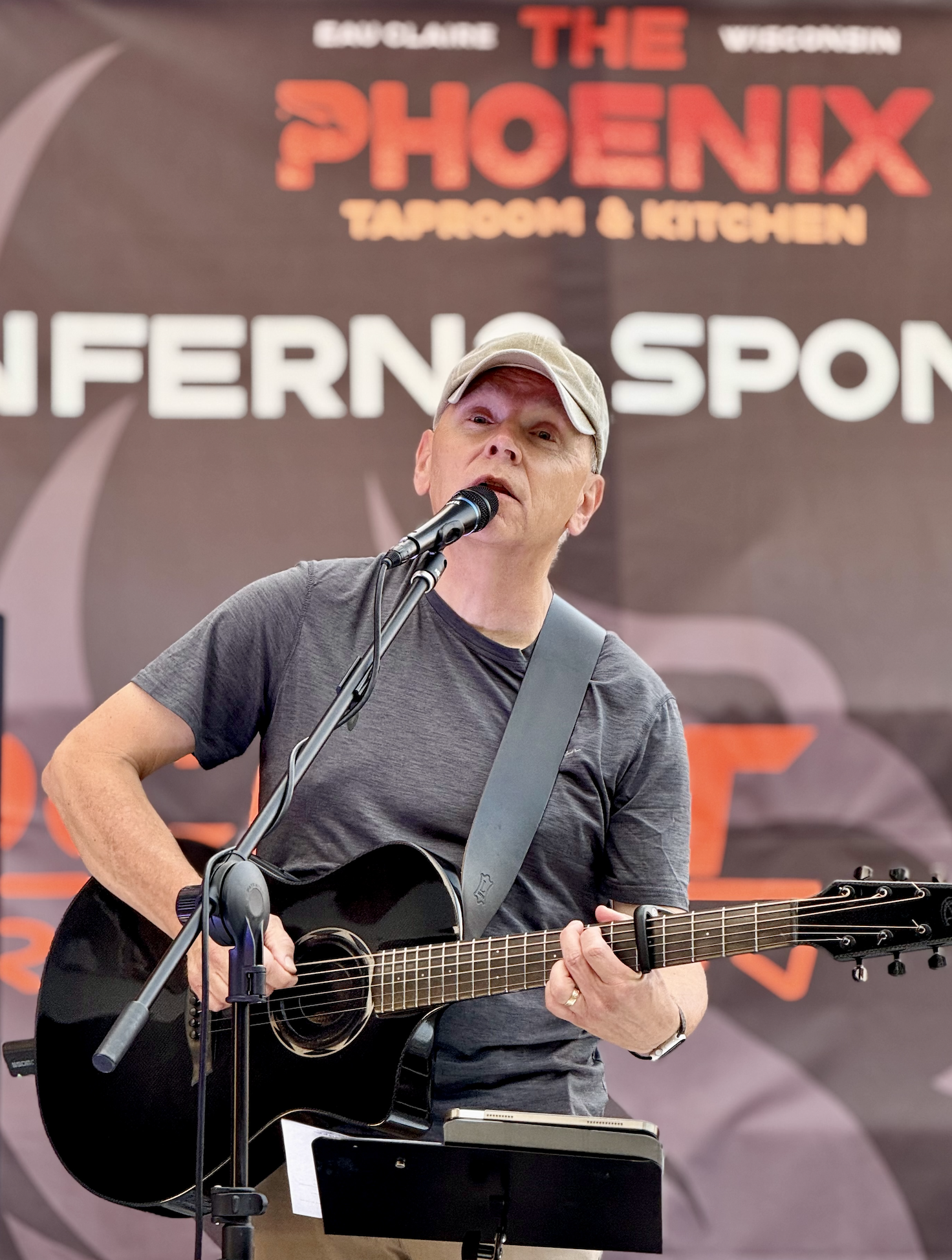 Dan Ferstenou | Winter Music Sessions