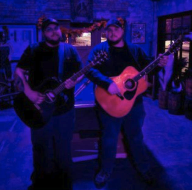 Neal Brothers Acoustic Duo | Music on the Patio