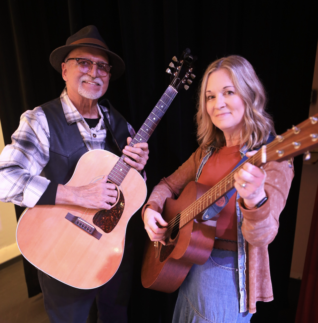 Songa Duo | Music on the Patio