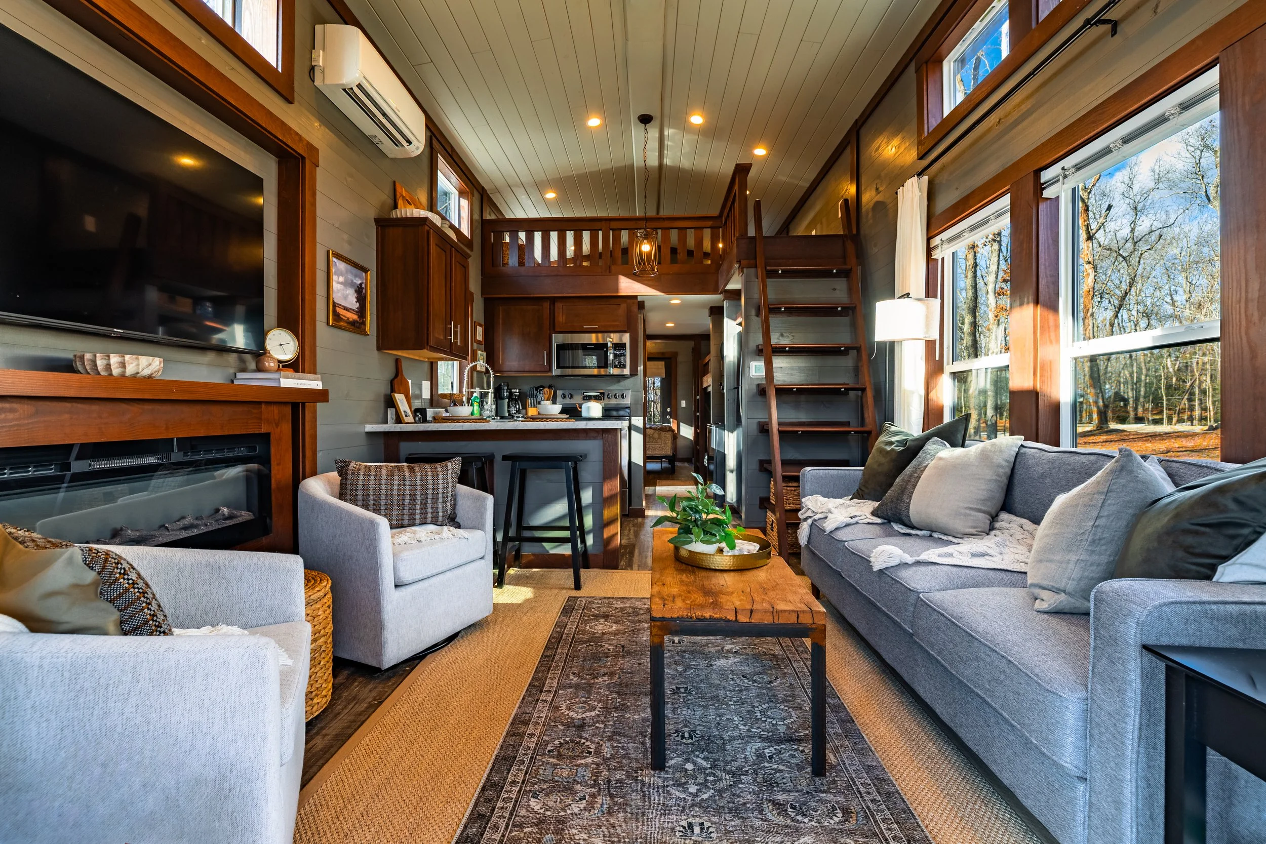 Hickory Hideaway_Deerlick Falls_Retreat Vacations.jpg