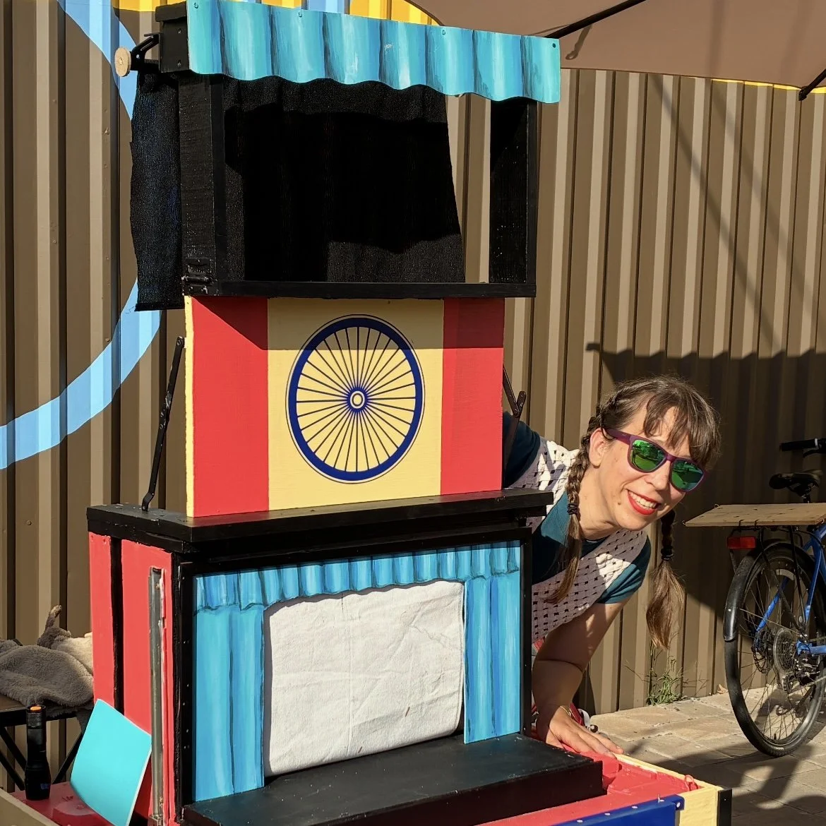 10 Speed Puppet Show