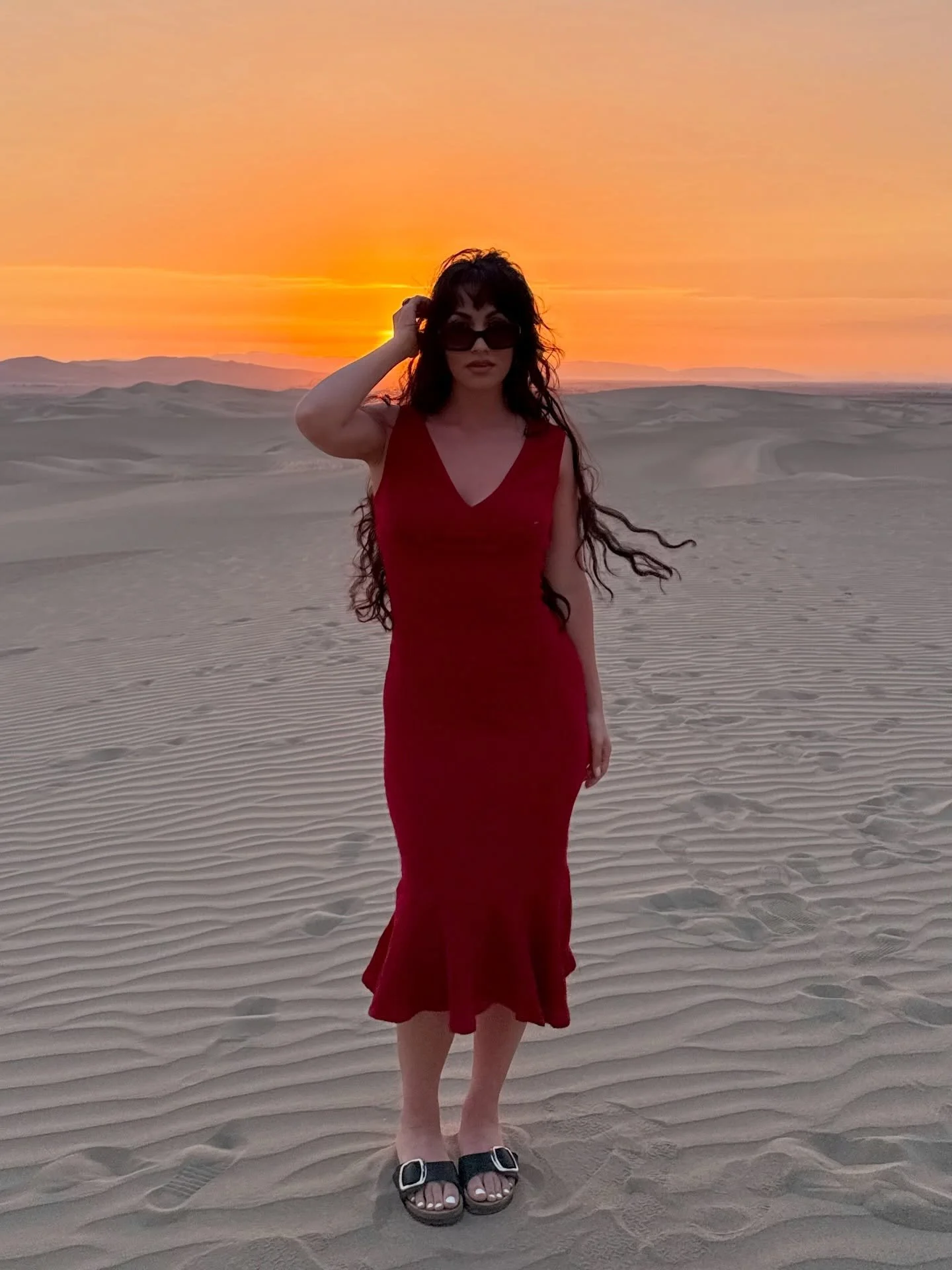 One of the most amazing weekends everrrrr celebrating the most beautiful couple🥹💃🏻🏜️ cheers to my beautiful friends✨