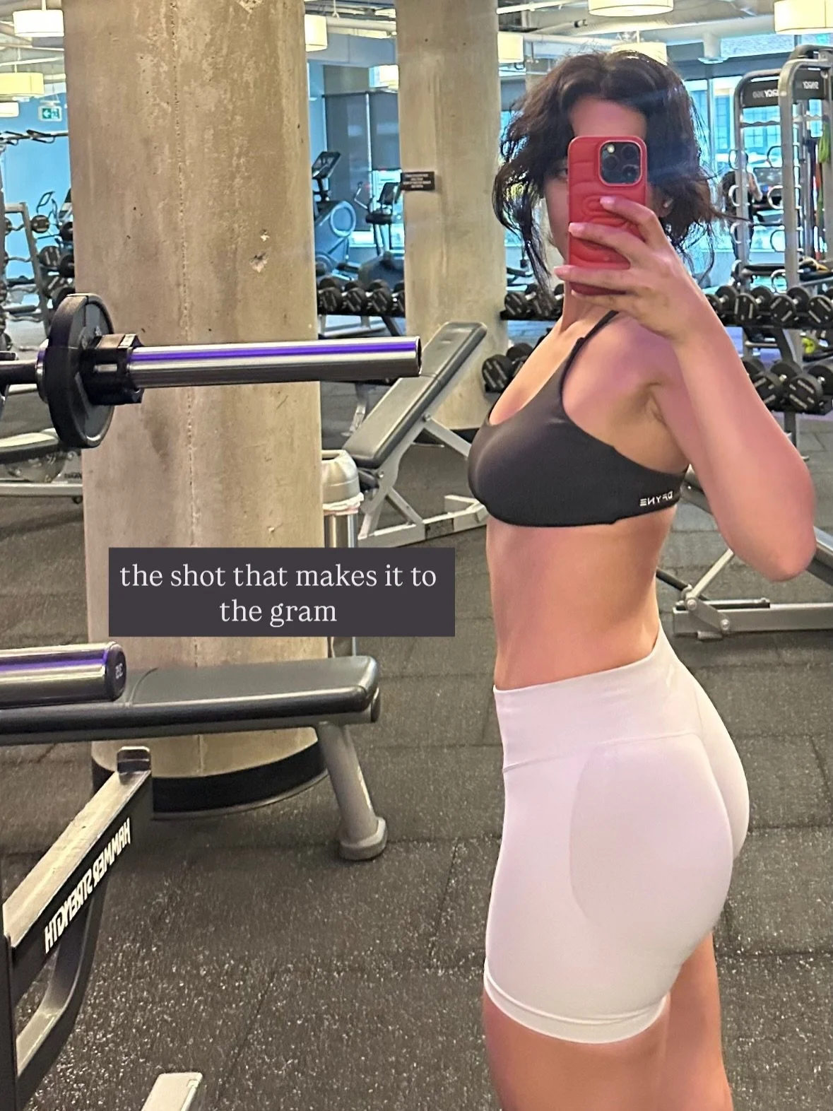 We all do it&hellip; nobodies posting their unflattering body moment/pics online. But just because you don&rsquo;t see it, doesn&rsquo;t mean it doesn&rsquo;t exist. 

Like seriously, go to the beach one day and look around yourself&hellip; you&rsquo
