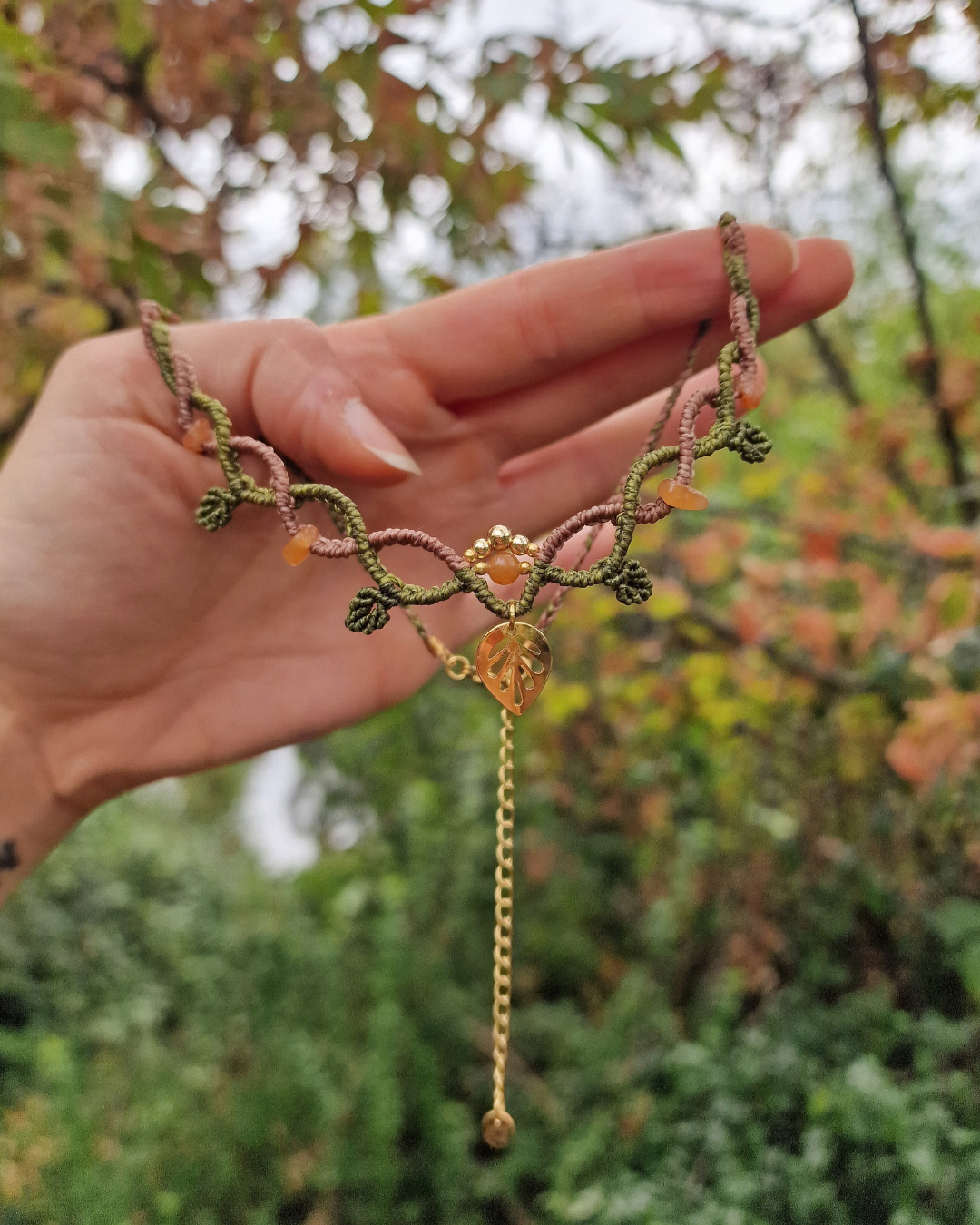 collana Ambra- autunno_quarzo citrino_ foglie_ (2).png