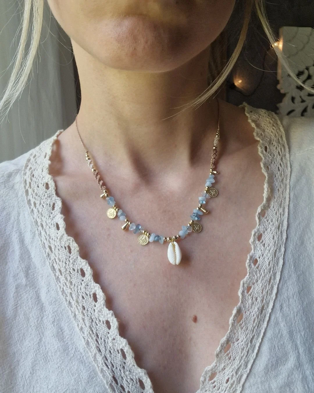 Collana_Choker_Girocollo_artigianale_donna_gioielli_macrame_micromacramè_Chakra_regalo_colori_estate_mare (28).jpg