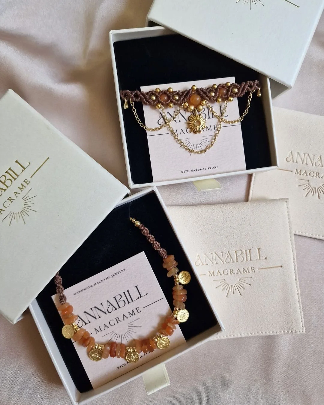 Collana_Choker_Girocollo_artigianale_donna_gioielli_macrame_micromacramè_Chakra_regalo_colori_estate_mare (2).jpg