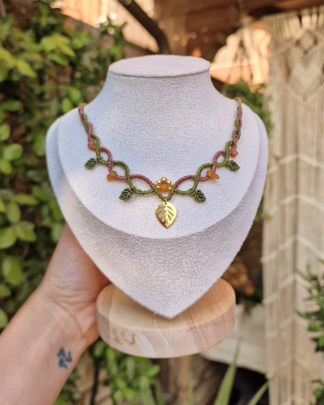 collana Ambra- autunno_quarzo citrino_ foglie_ (3).png