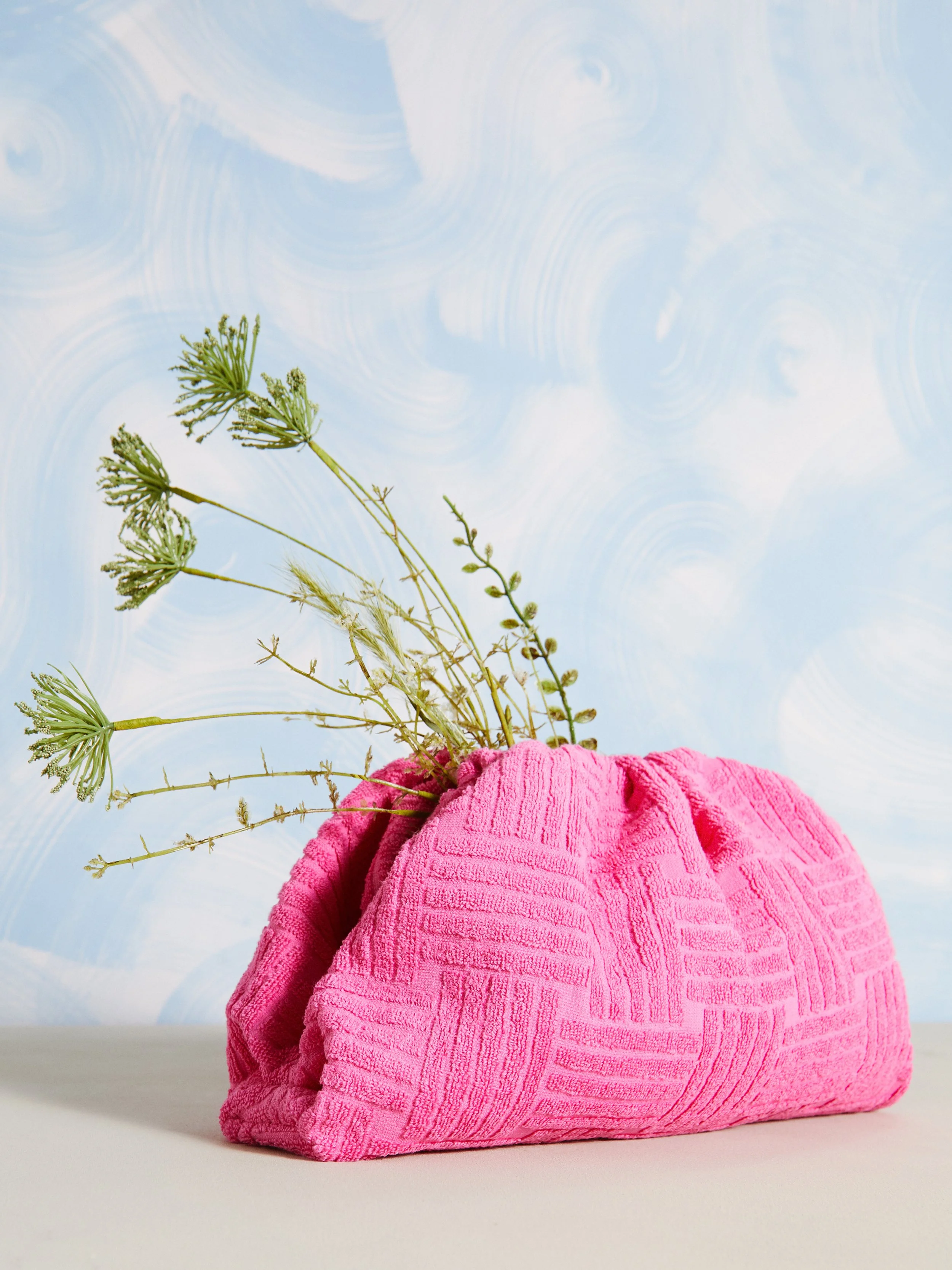BOTTEGA POUCH.jpg