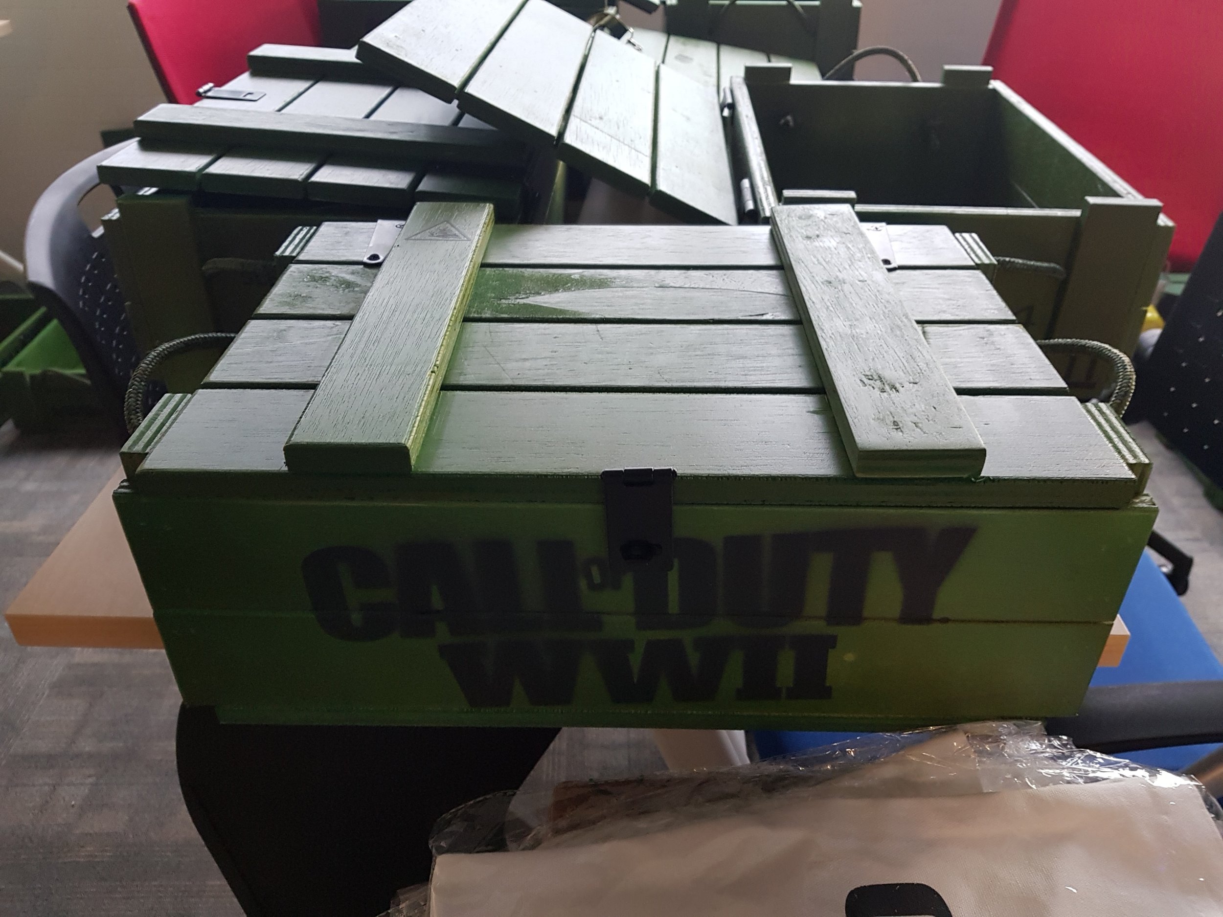 COD WW2 Crate