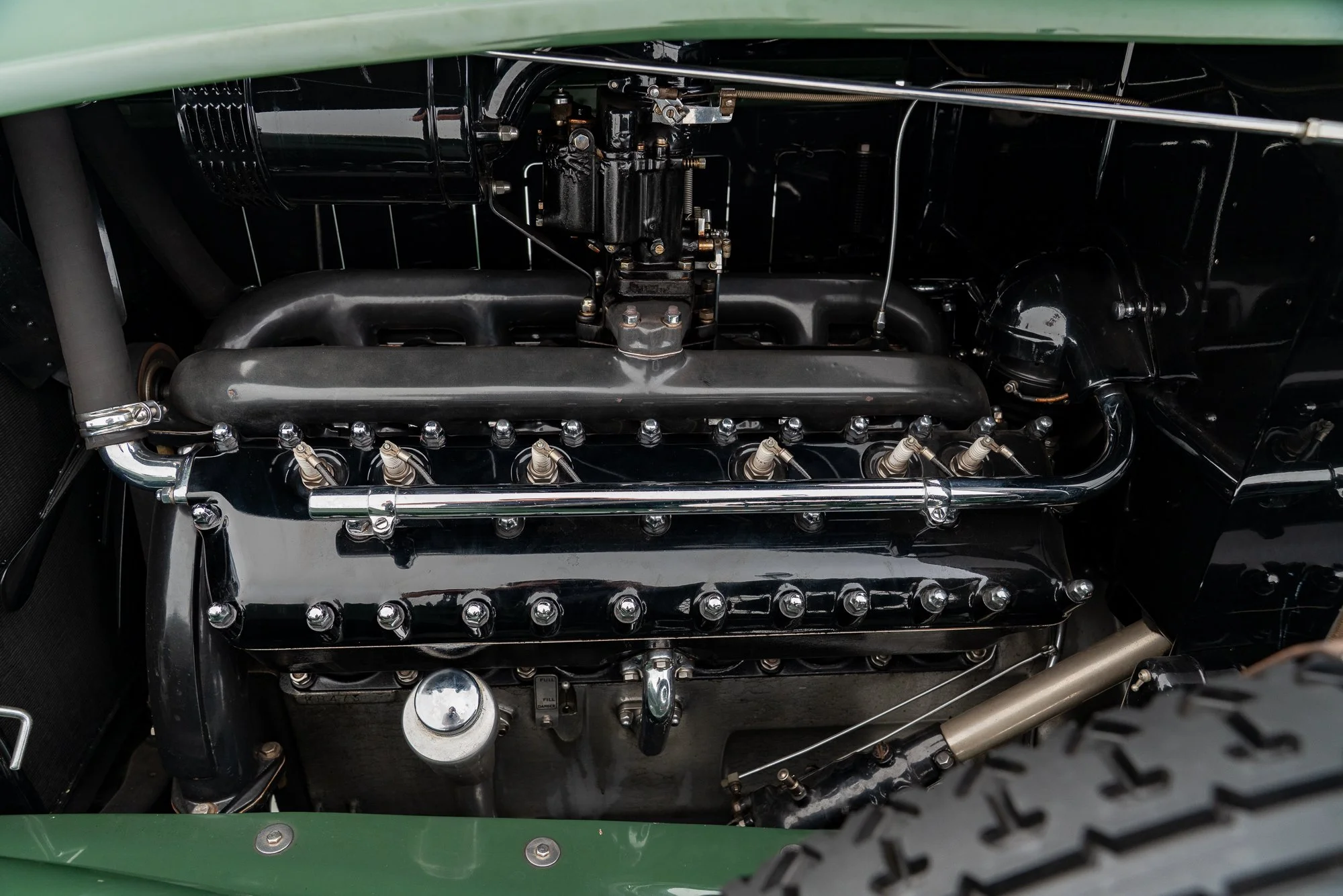 1932 Lincoln KB by Judkins-054.jpg