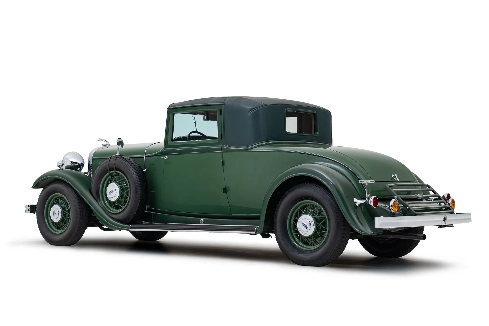 1932 Lincoln KB by Judkins-006.jpg