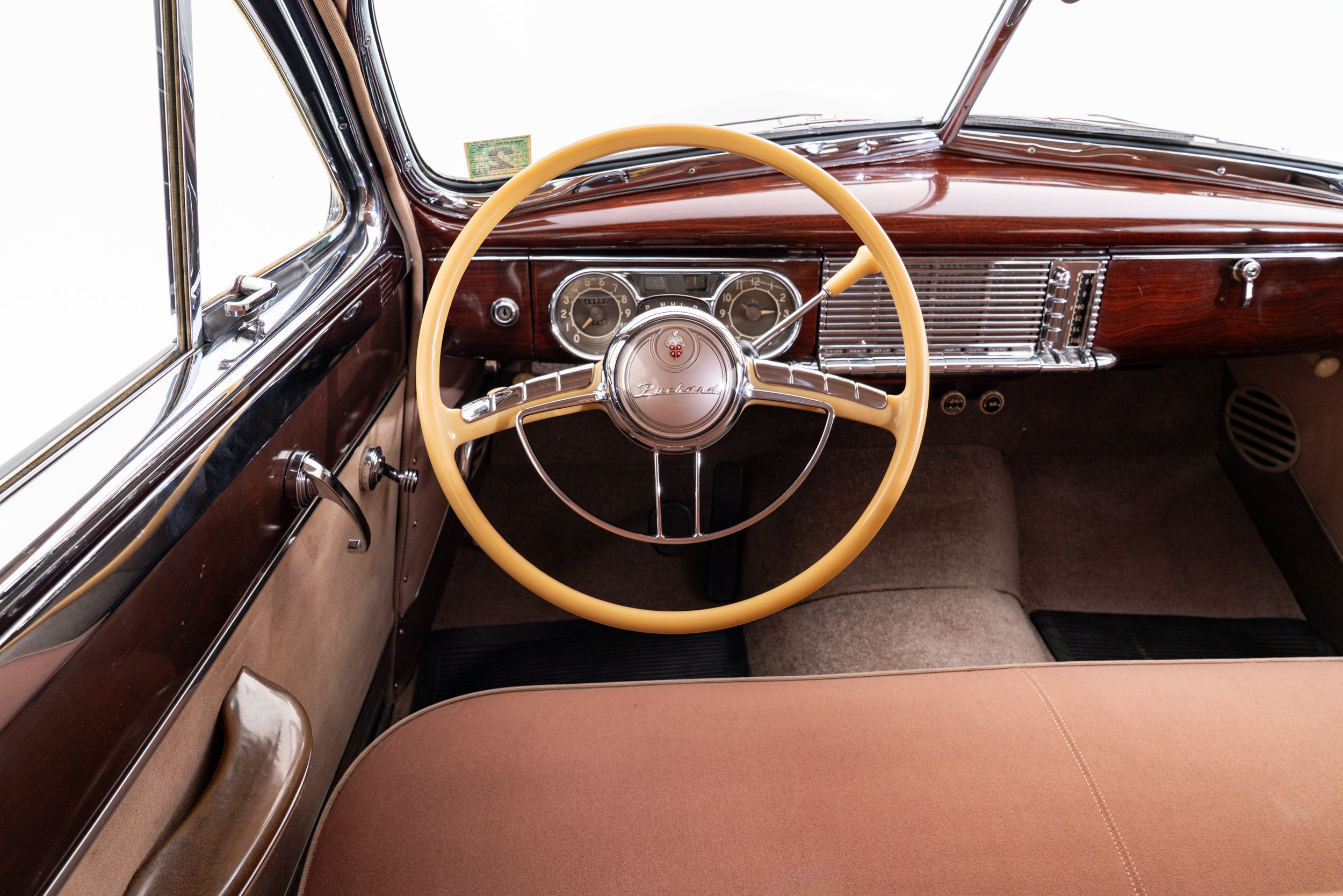 1949 Packard Sedan_-20.jpg