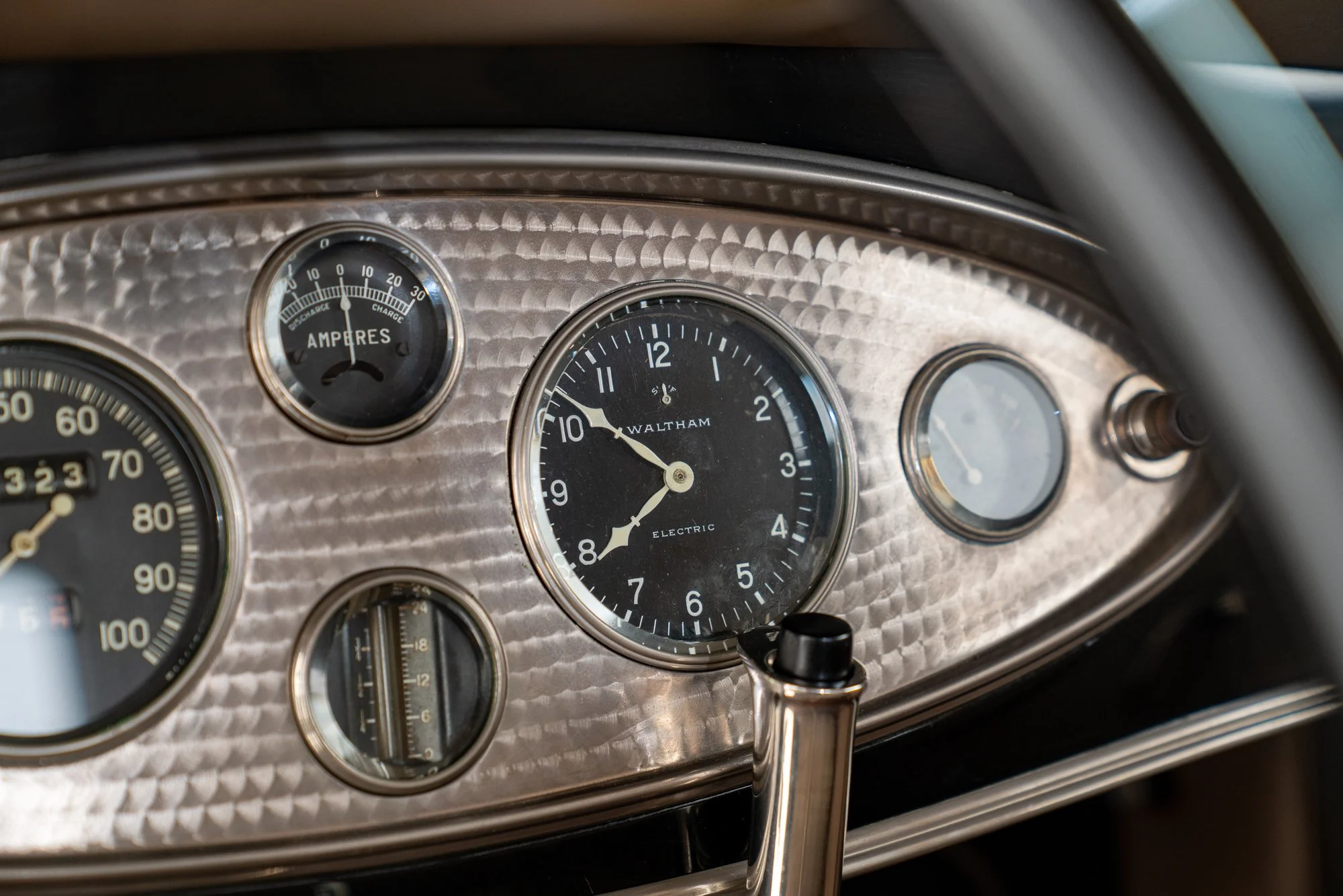 1932 Lincoln KB by Judkins-033.jpg