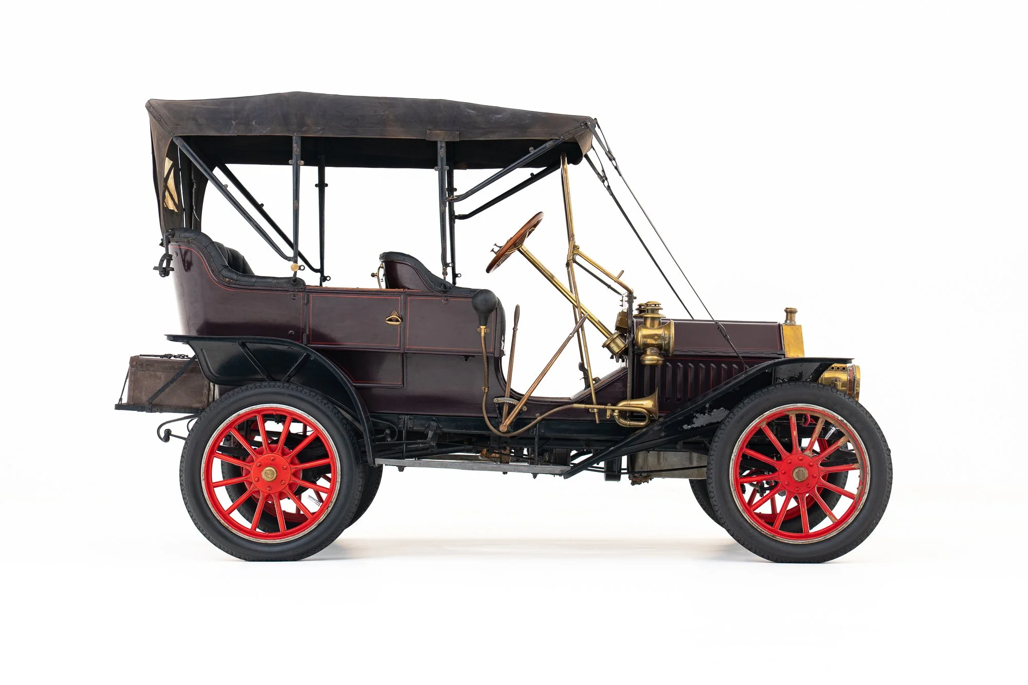 1910 Buick Model 10-007.jpg