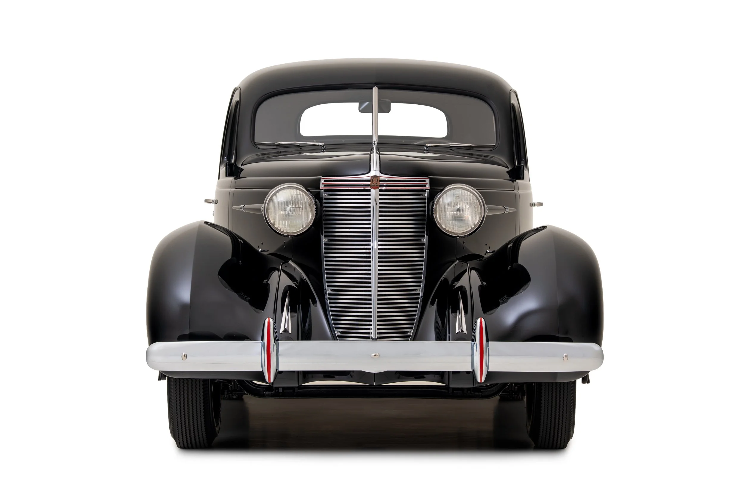 1937 Nash Lafayette 400-5.jpg
