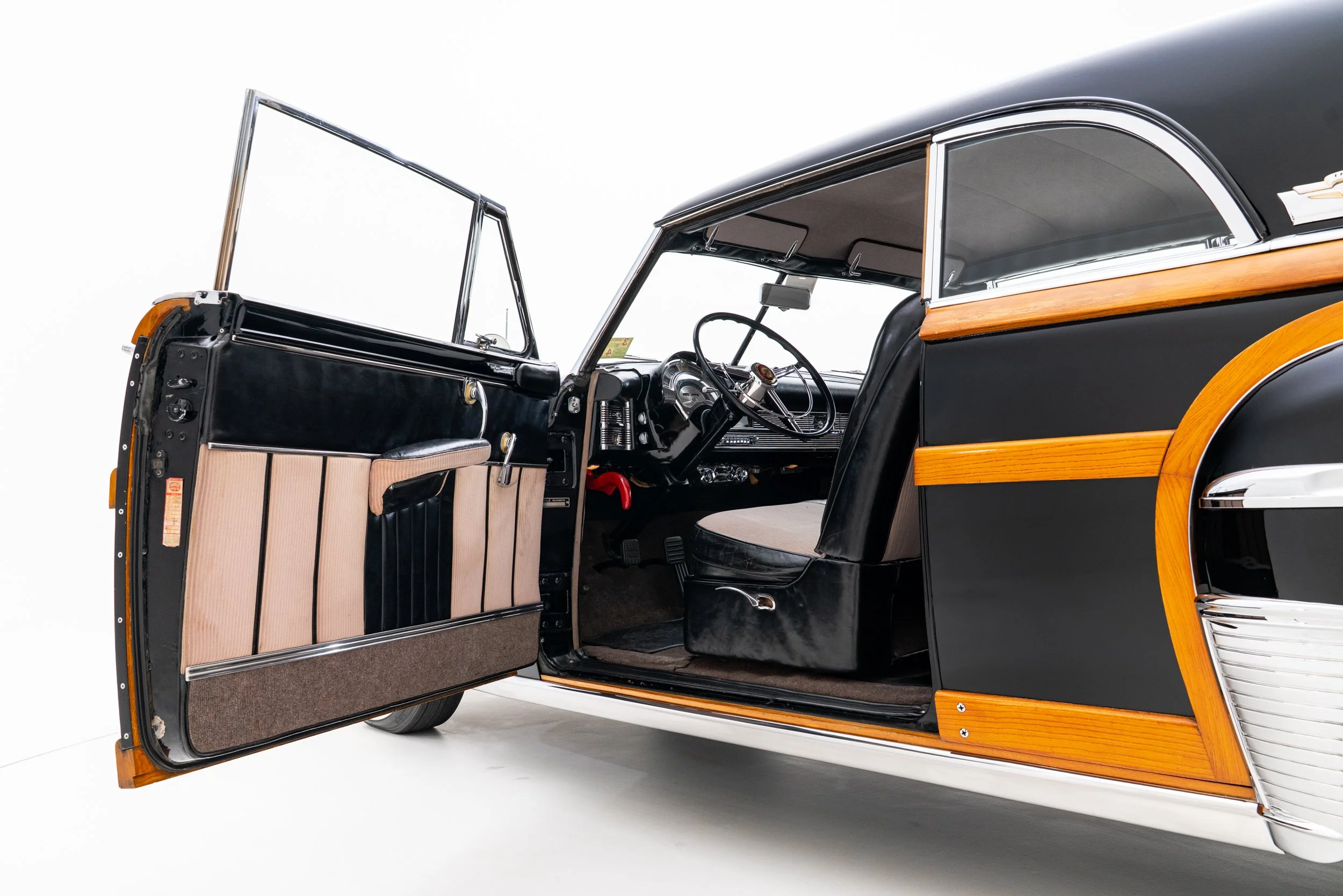 1950 Chrysler Town and Country Newport_Small Images_29.jpg