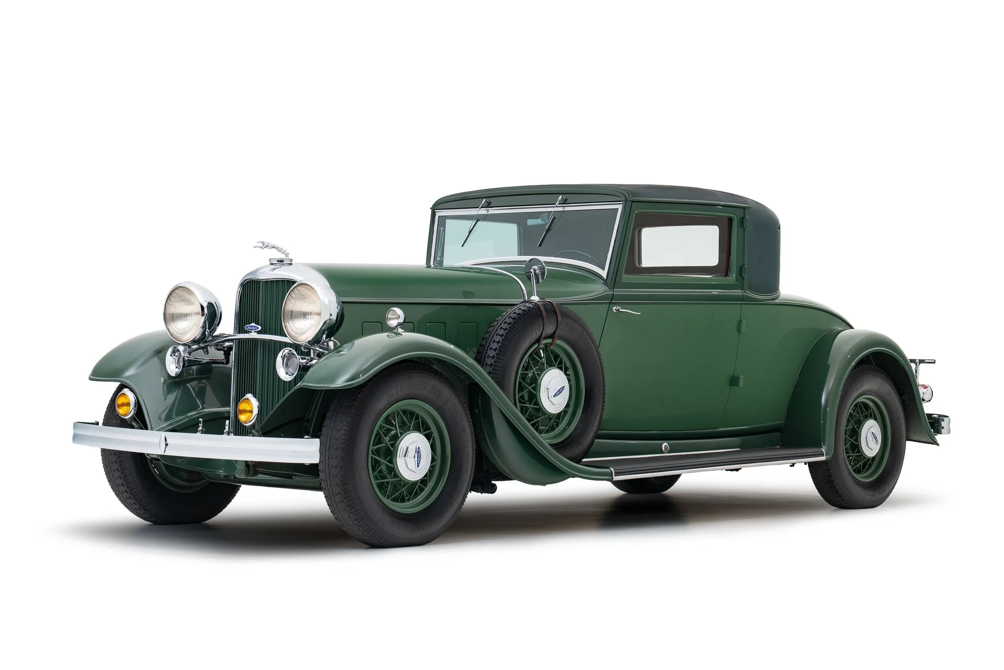 1932 Lincoln KB by Judkins-003.jpg