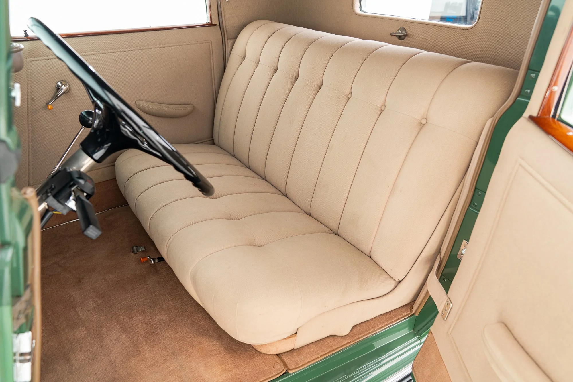 1932 Lincoln KB by Judkins-029.jpg
