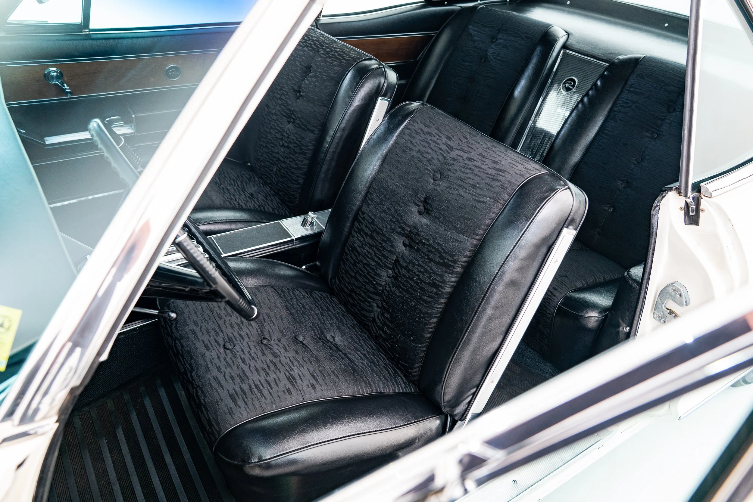1963 Buick Riviera-32.jpg