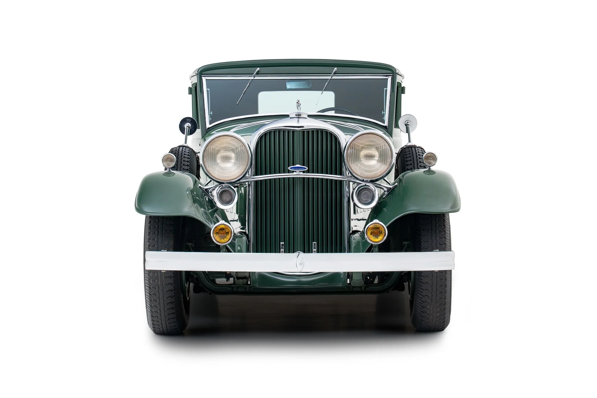 1932 Lincoln KB by Judkins-004.jpg