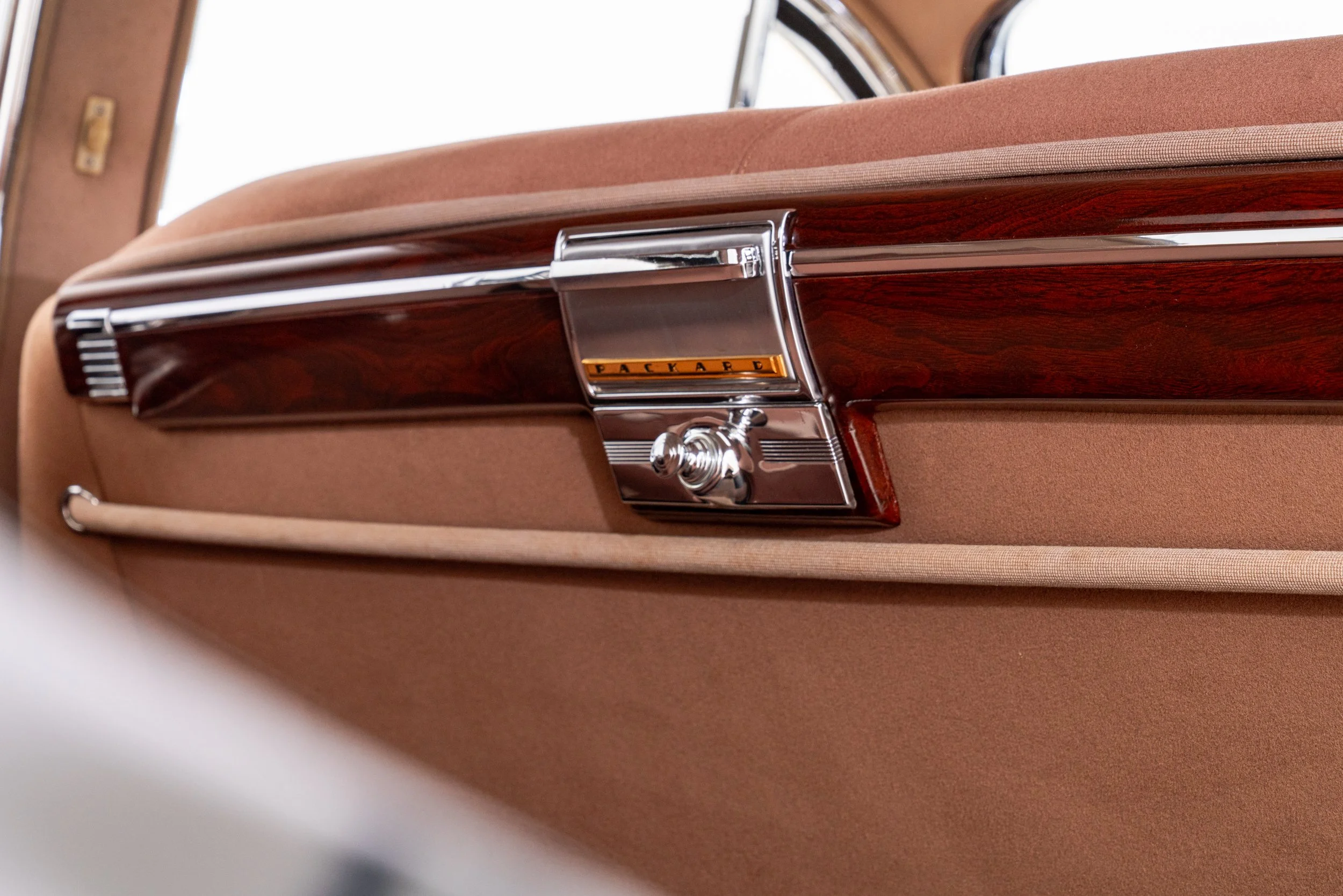 1949 Packard Sedan_-35.jpg