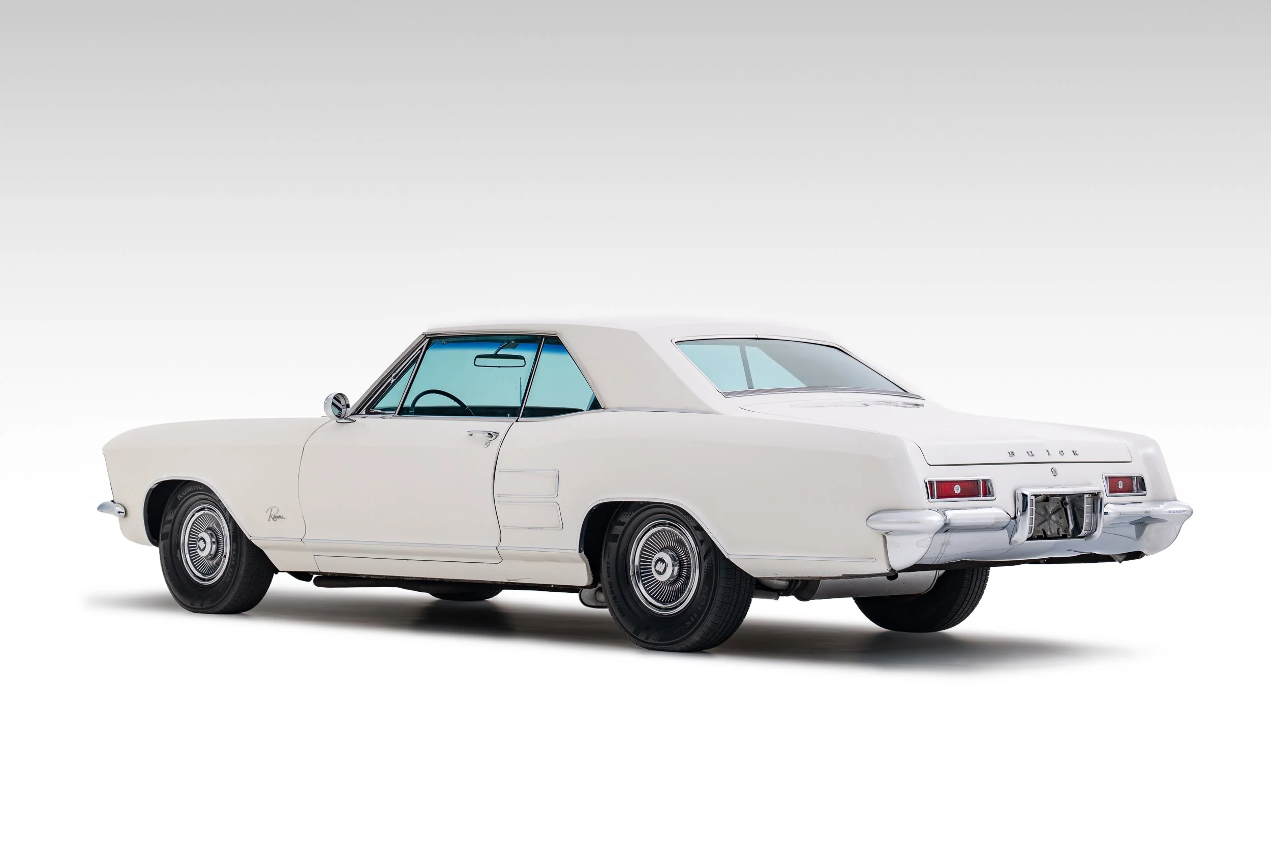 1963 Buick Riviera-9.jpg