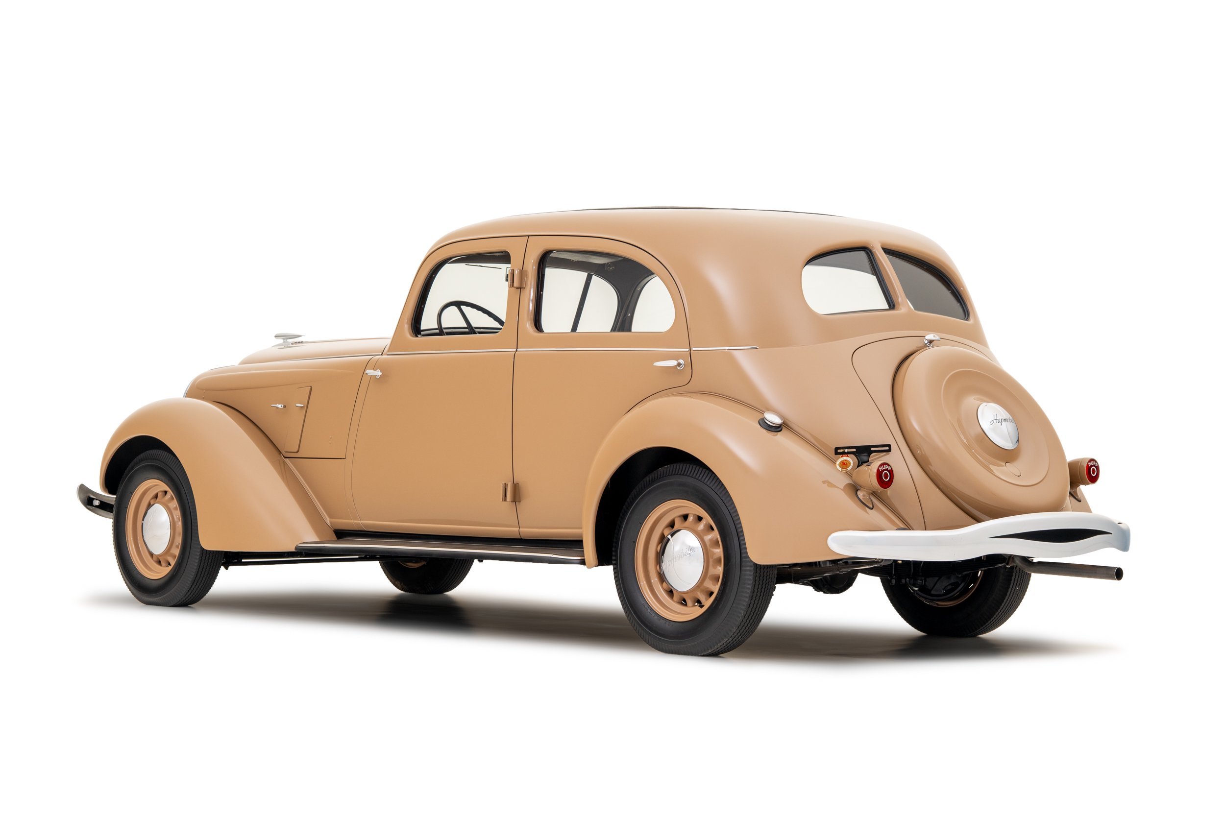 Hupmobile_003.jpg