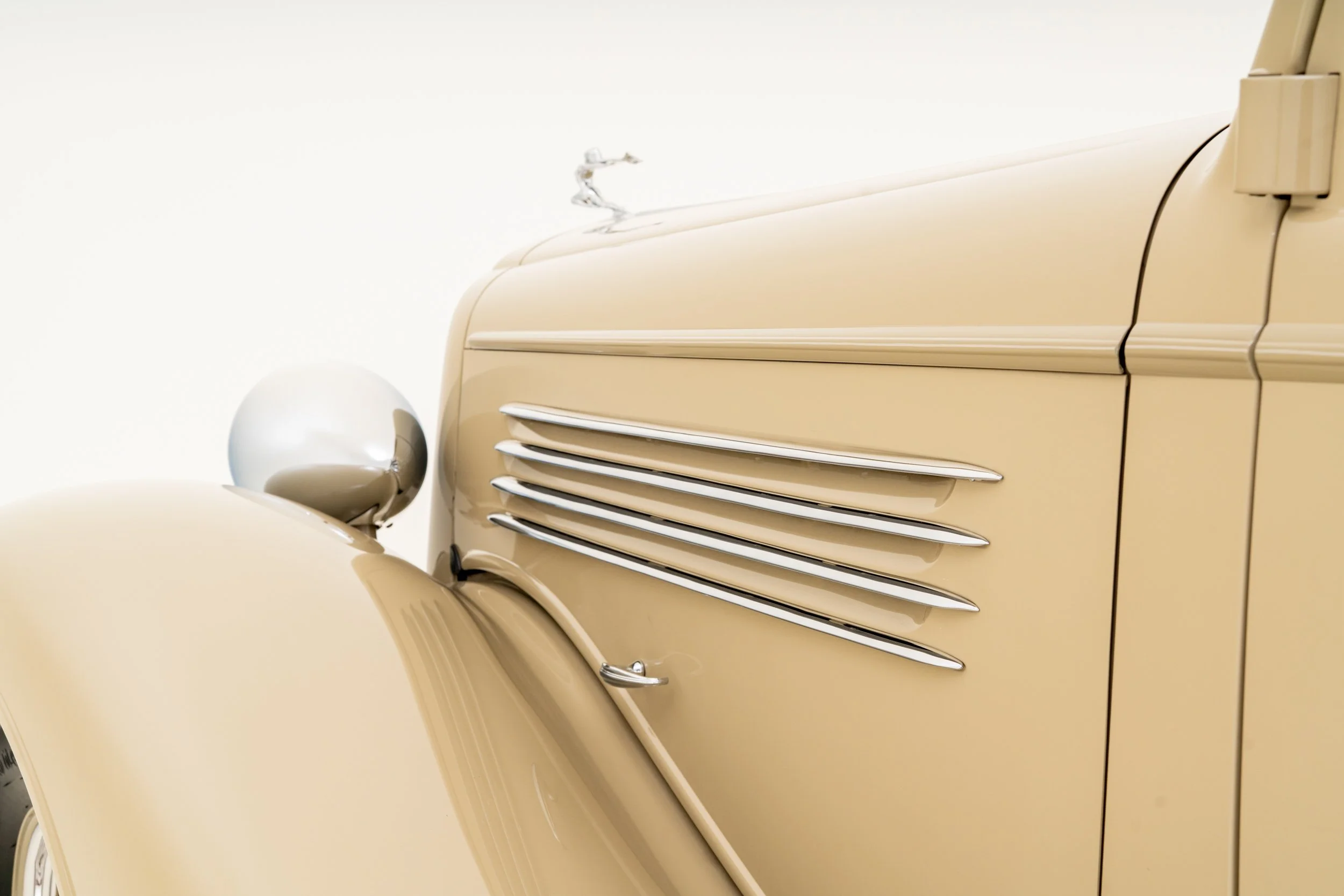 1934 Buick Series 90-16.jpg