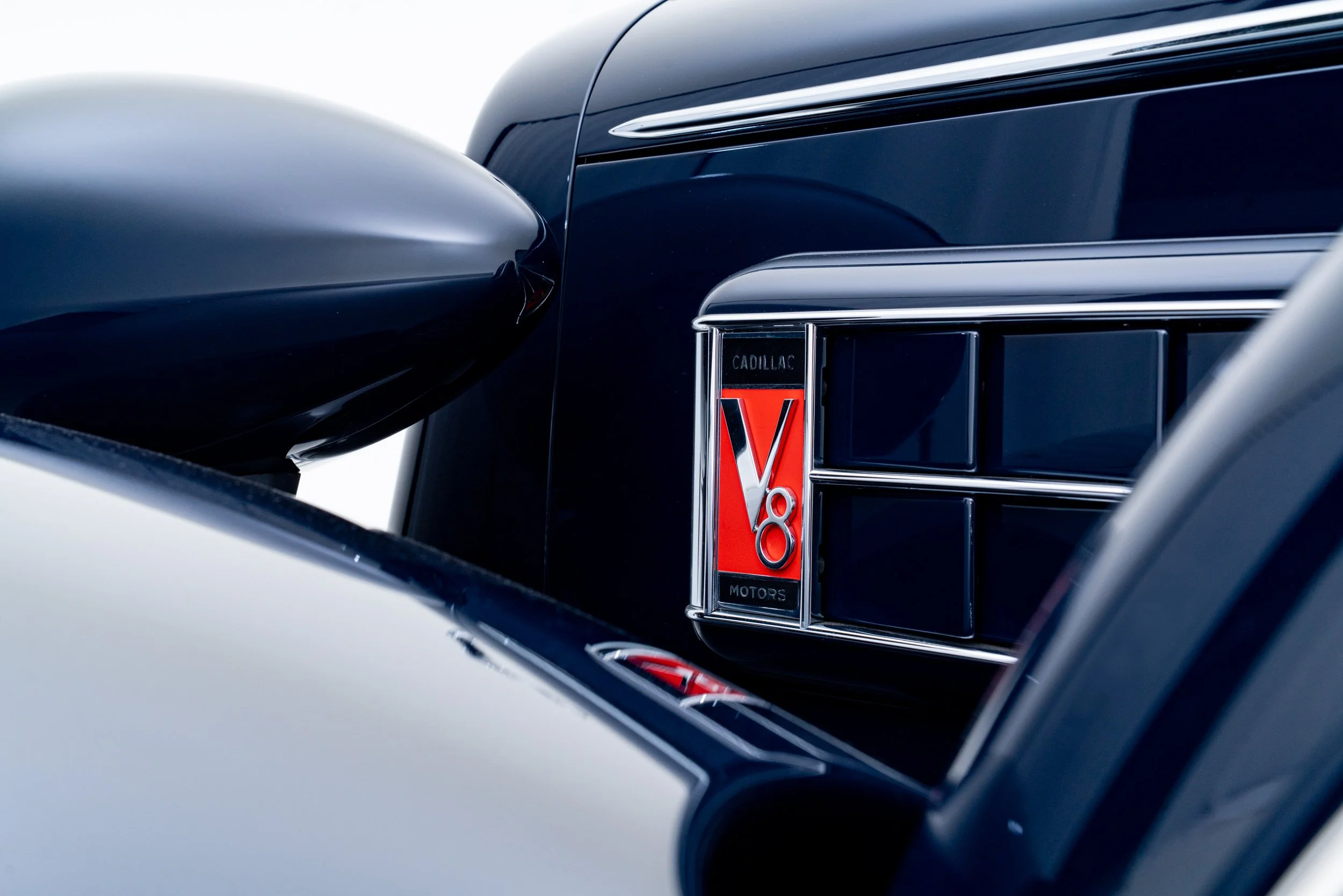 1934 Cadillac V8 Imperial Sedan_-9.jpg