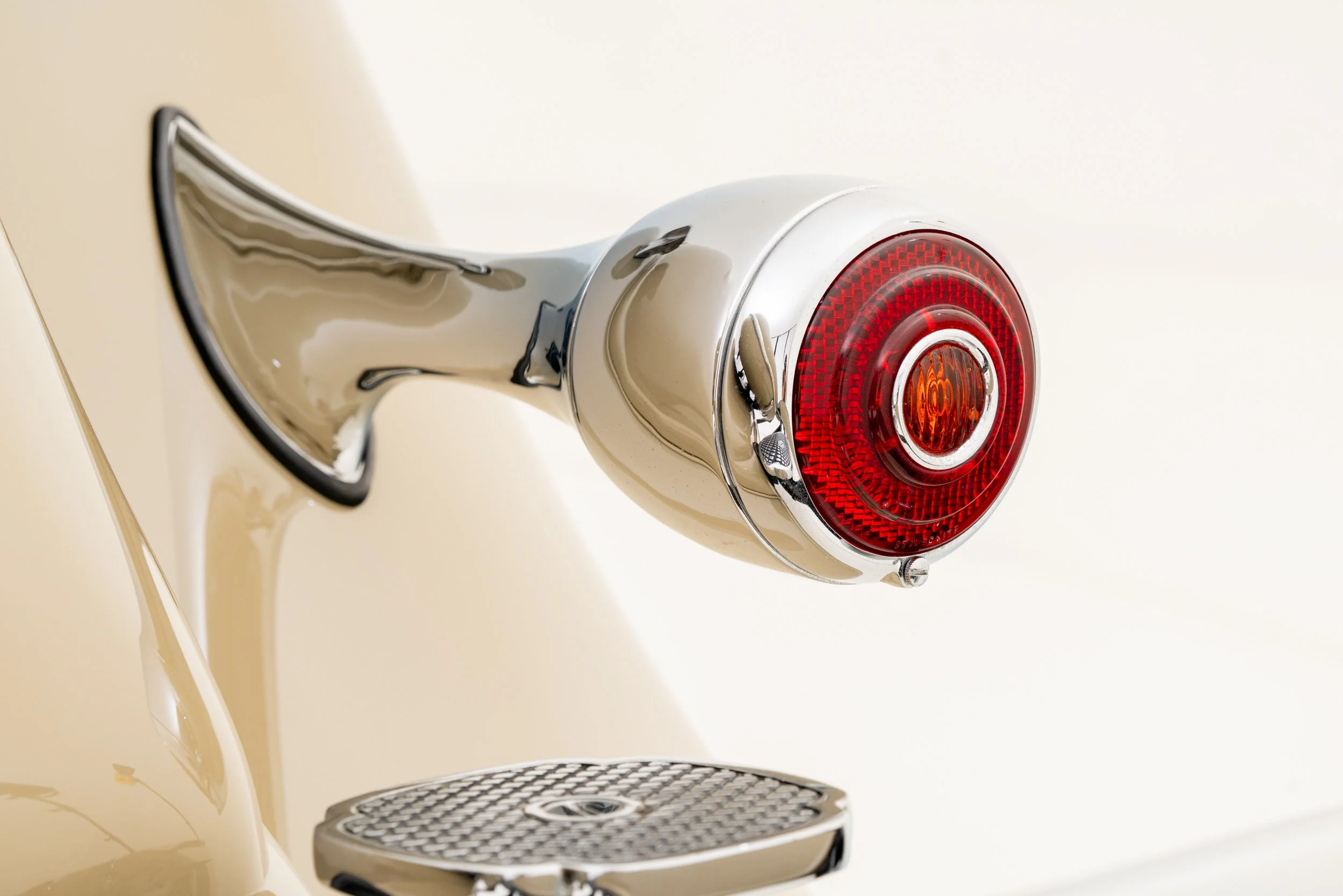 1934 Buick Series 90-11.jpg
