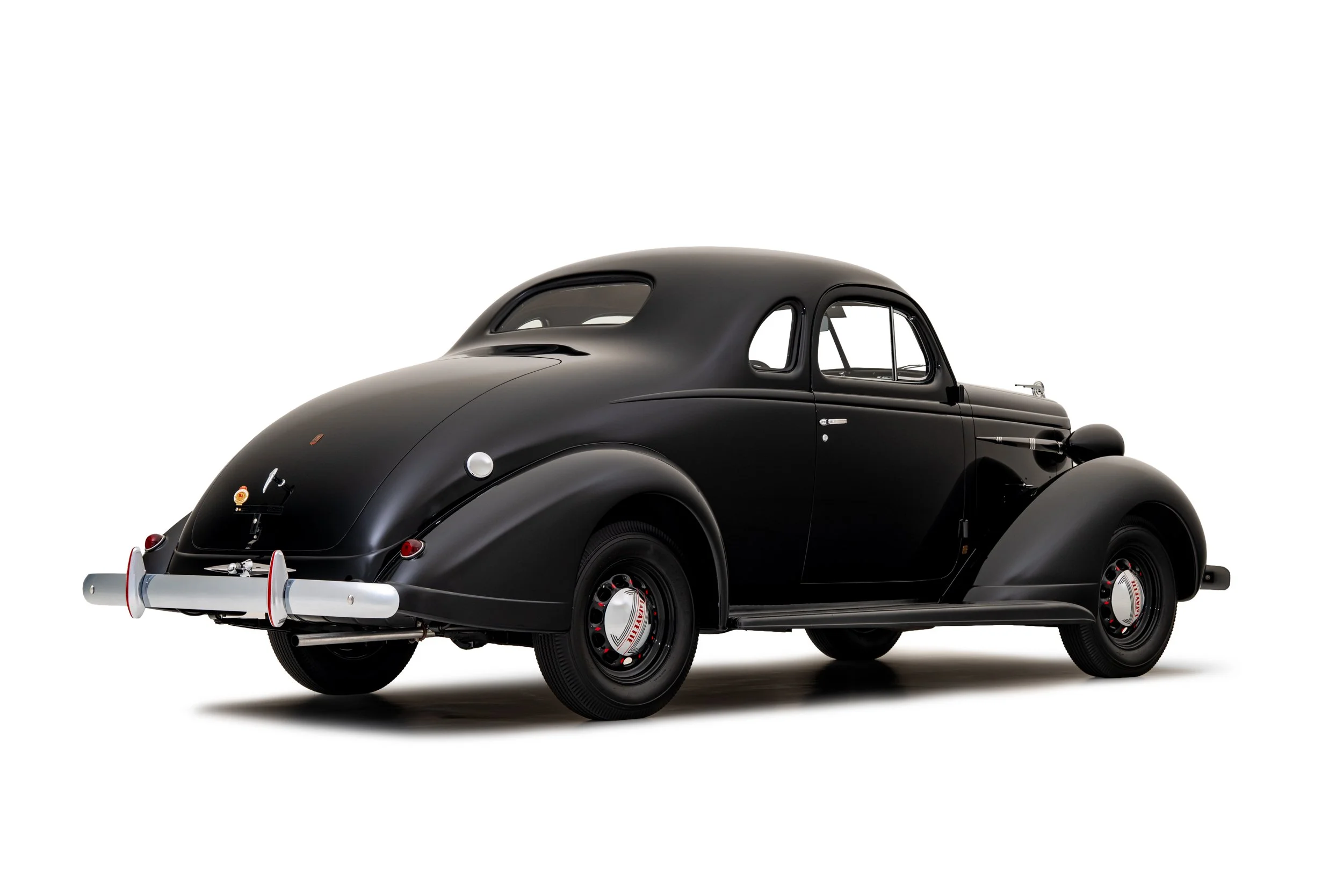 1937 Nash Lafayette 400-4.jpg
