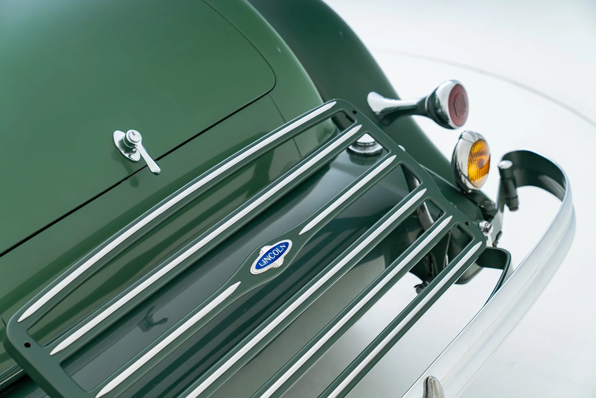 1932 Lincoln KB by Judkins-021.jpg
