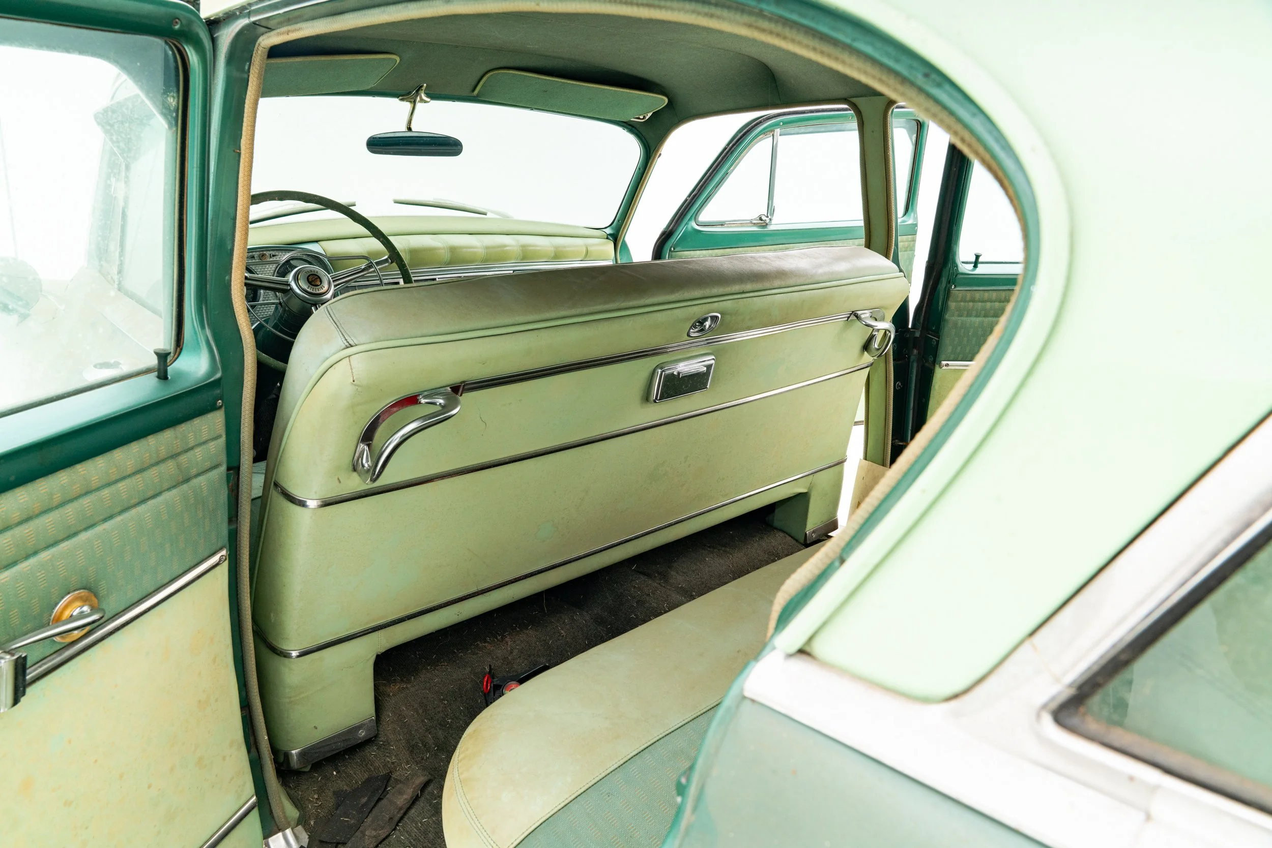 1954 Chrysler New Yorker Deluxe_-44.jpg