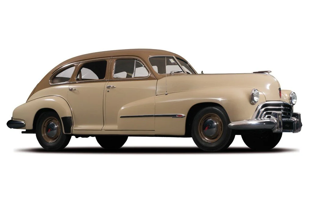 1946 Oldsmobile Series 76 DeLuxe Sedan 🇮🇹