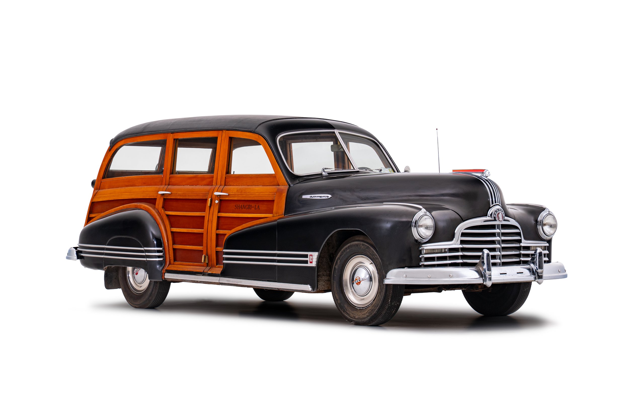 1946 Pontiac Woody Wagon-3.jpg
