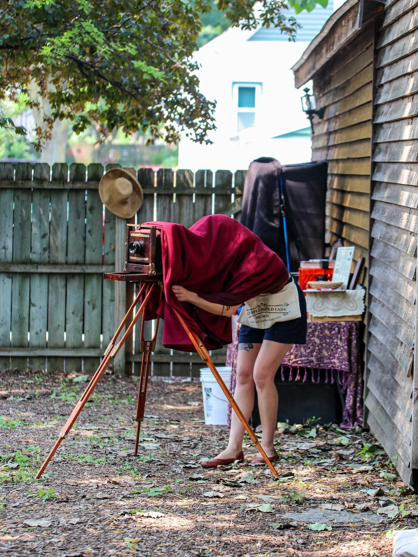 Photos of my gorgeous camera and I doing our thing at @riverpressmke&rsquo;s grand opening. 

📸 photo cred goes to the very talented @ghost.fancier 
 
#wetplatecollodion #tintype #ferrotype #tintypephotography #largeformatphotography #alternativepro