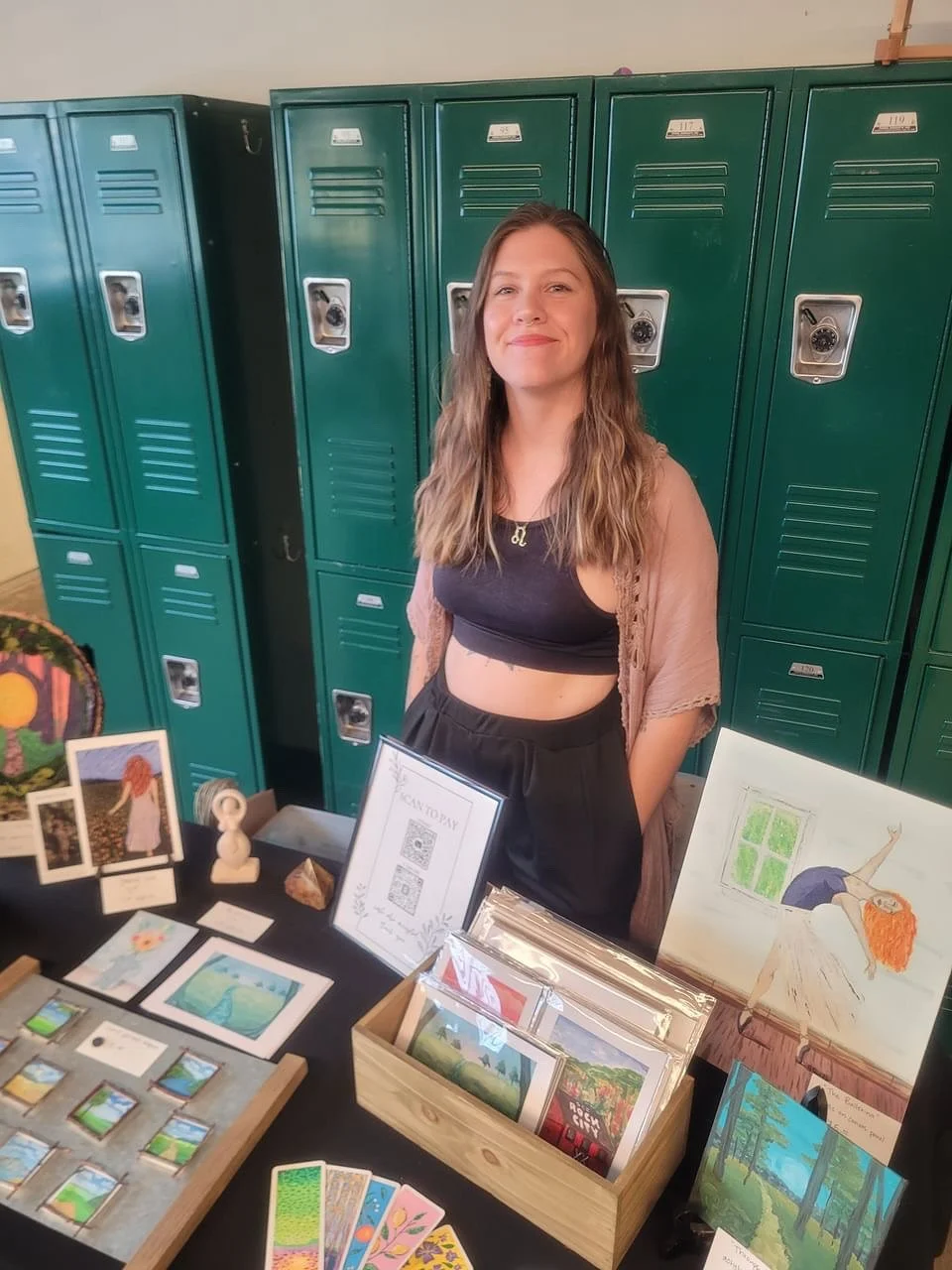 This turn around the sun brought so many wonderful memories. I began taking my career as an artist more seriously, I’ve attended multiple markets, been in galleries, and expanded my reach online. 28 was golden, here’s to 29 ✨