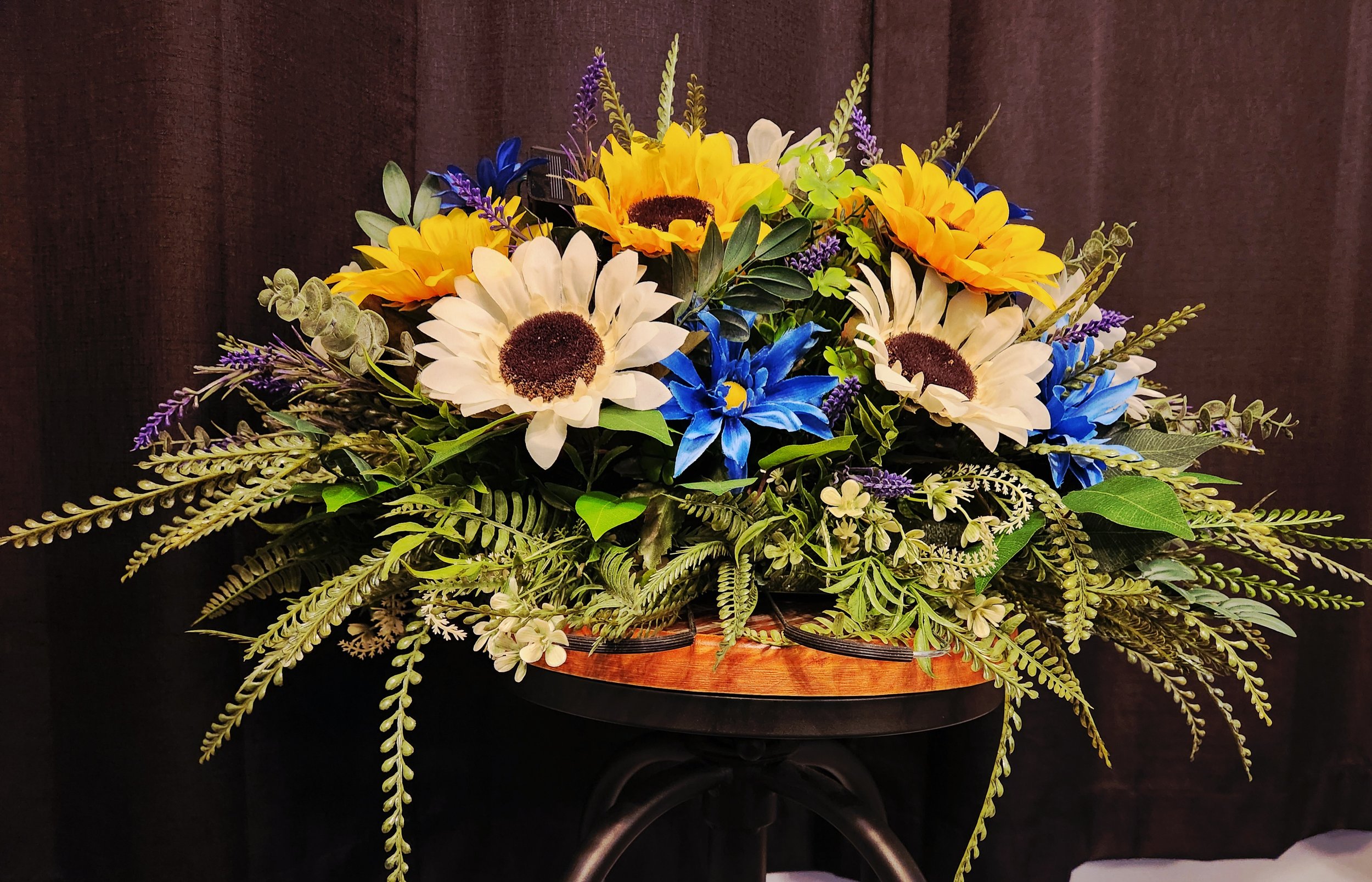 Sunflower Cemetery Saddle w/lights