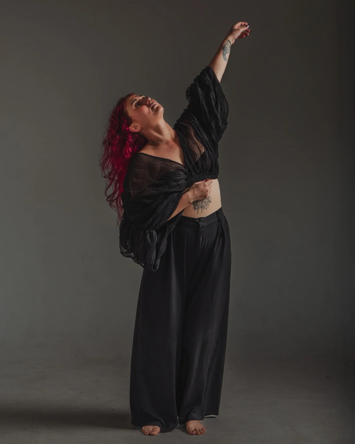 Creative portraits with @isohella 

I&rsquo;m always drawn to movement and expression, and I love working with dancers. Grateful for this shoot. 

Photographer / Art Direction: @tifferently 
Photo assistant: @yopee0101
Dancer: @isohella