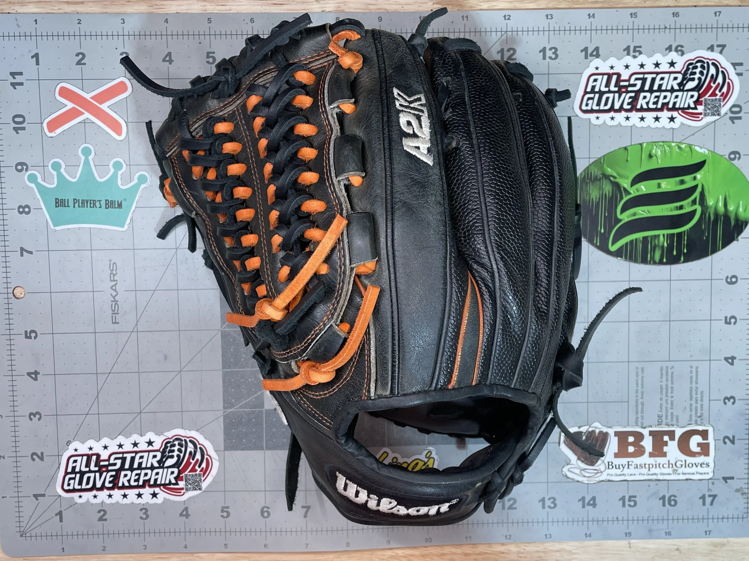 Wilson A2K D33 Baseball Glove – Reconditioned w/ Black & Orange Tennessee Tannery Laces