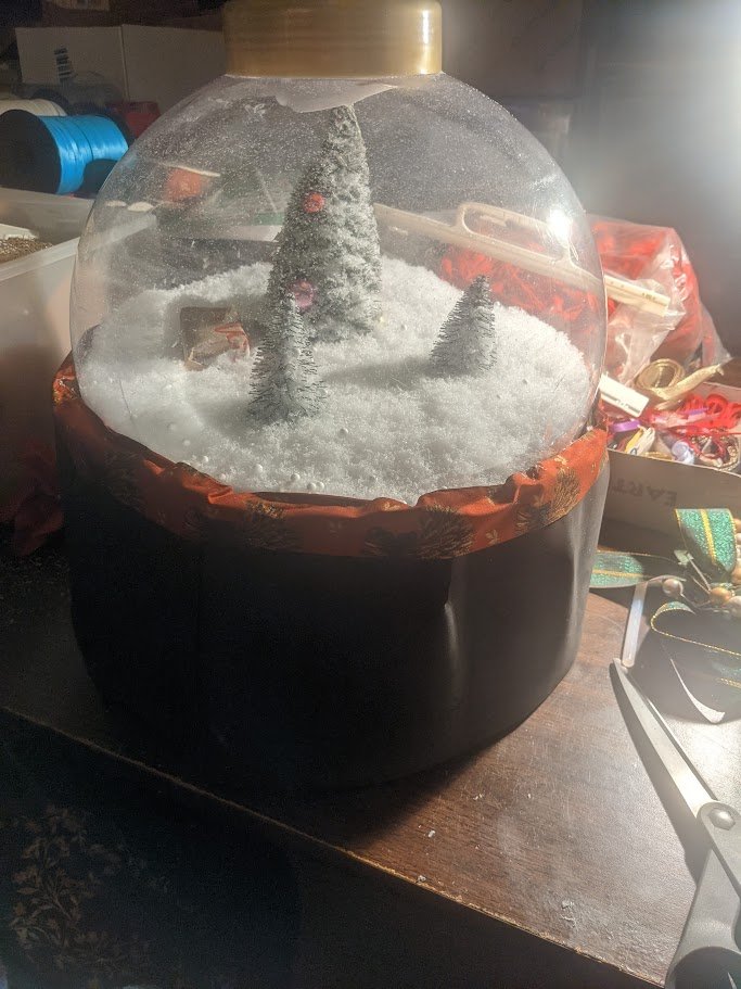 snowglobe3.jpg
