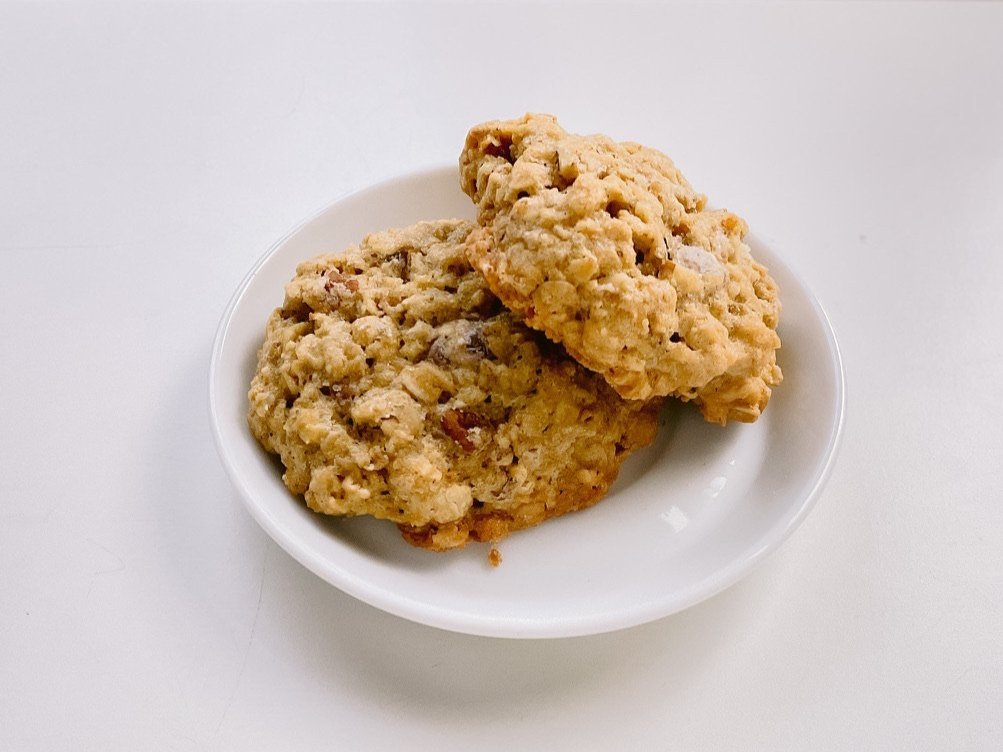 Crackhead Oatmeal Chip Cookies