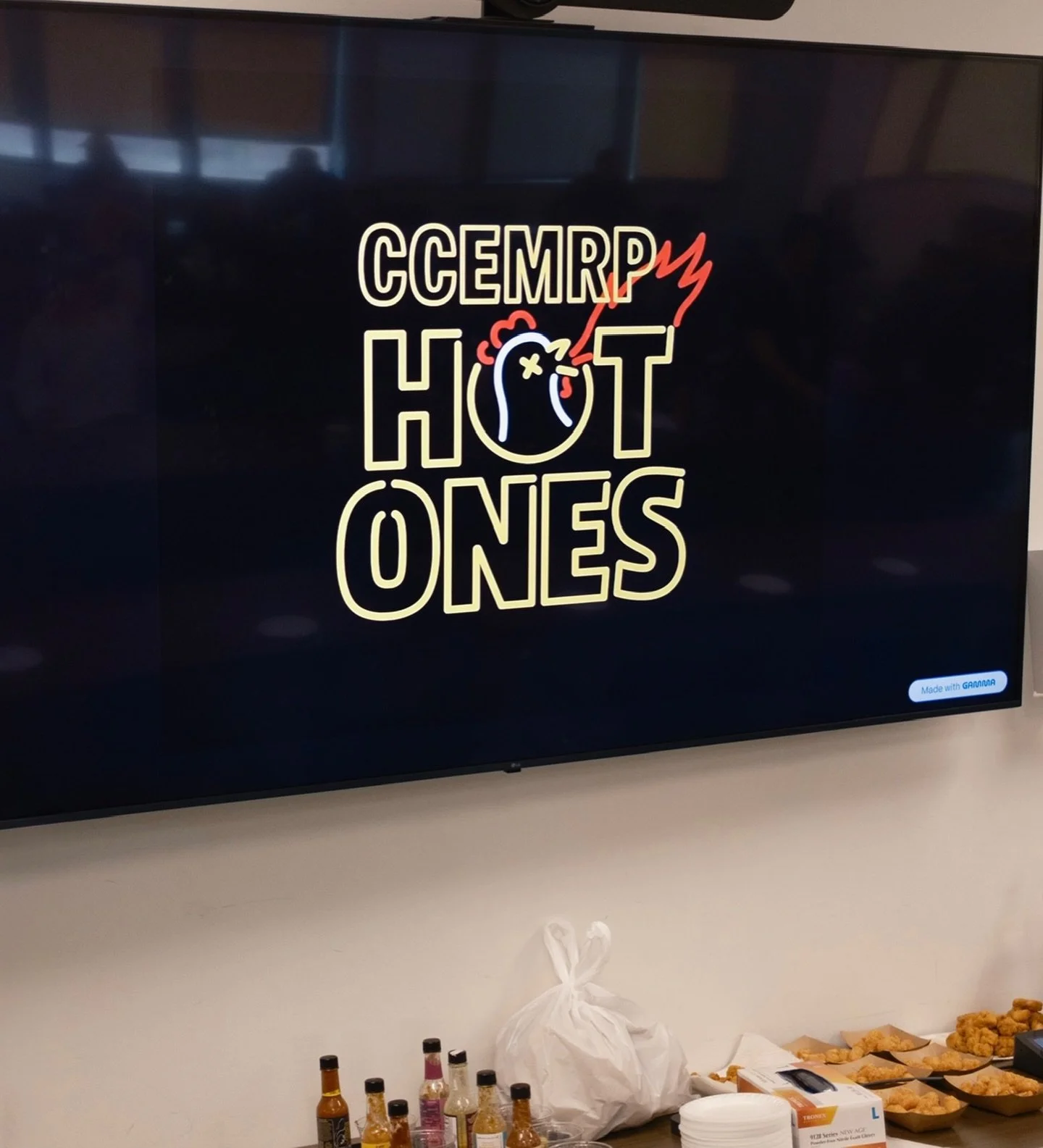 This week in conference, we spiced up our board review session 🌶️🔥 Teams of residents (and faculty!) had to answer questions after eating increasingly spicy hot sauces. There was laughter, there were tears, and there was lots of milk! 🥛