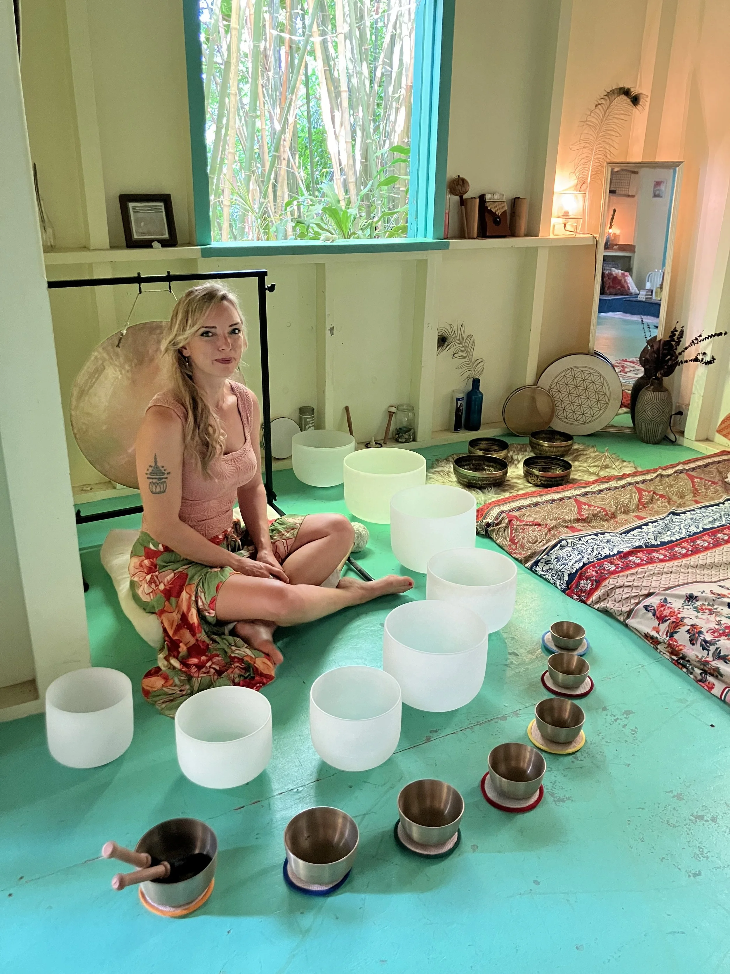 crystal singing bowls Tibetan bowls