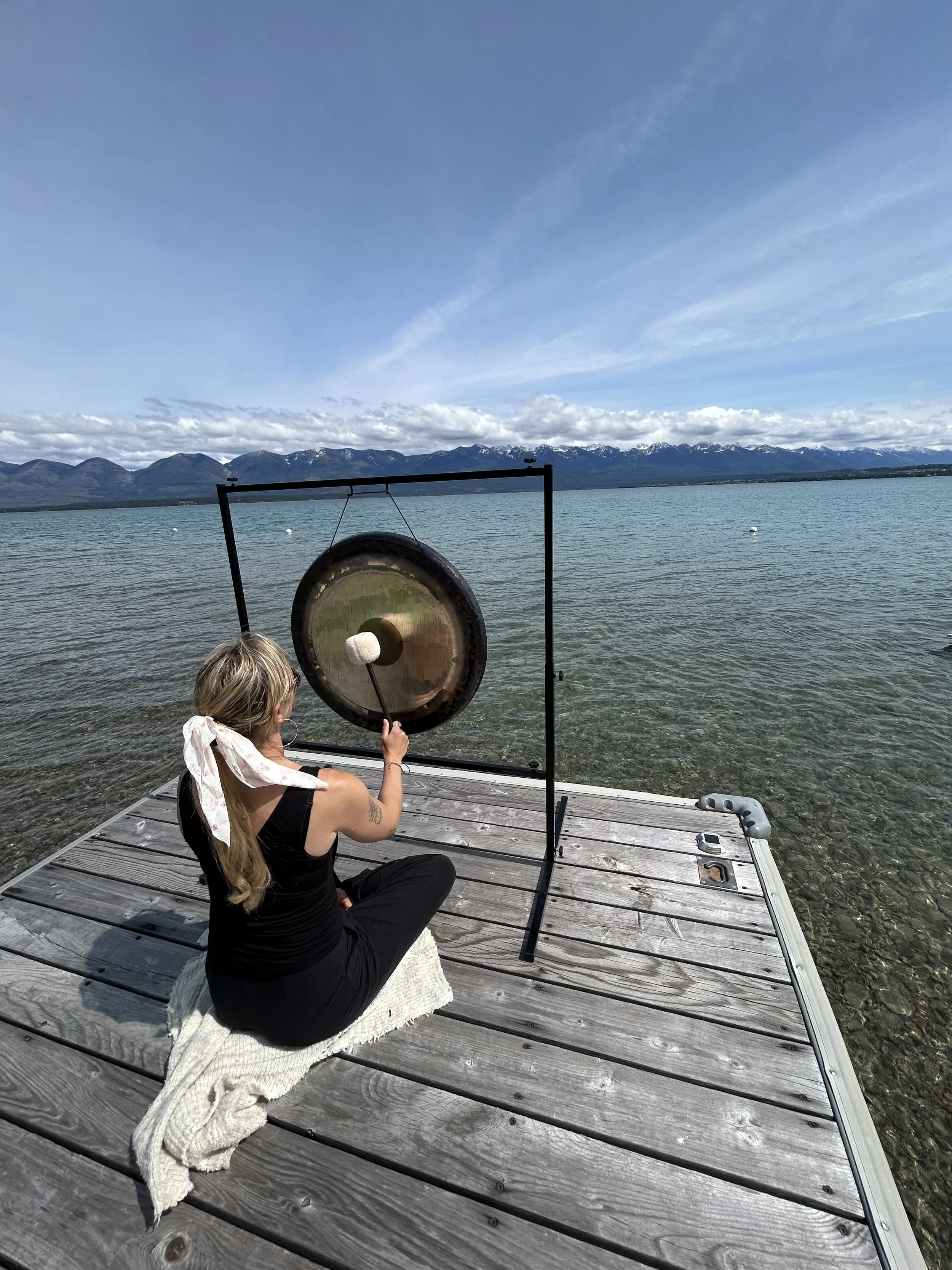 sound therapy, sound bowls, singing bowls, energy healing, sound healing, sound bath, reiki, meditation, yoga, breathwork, pranayama