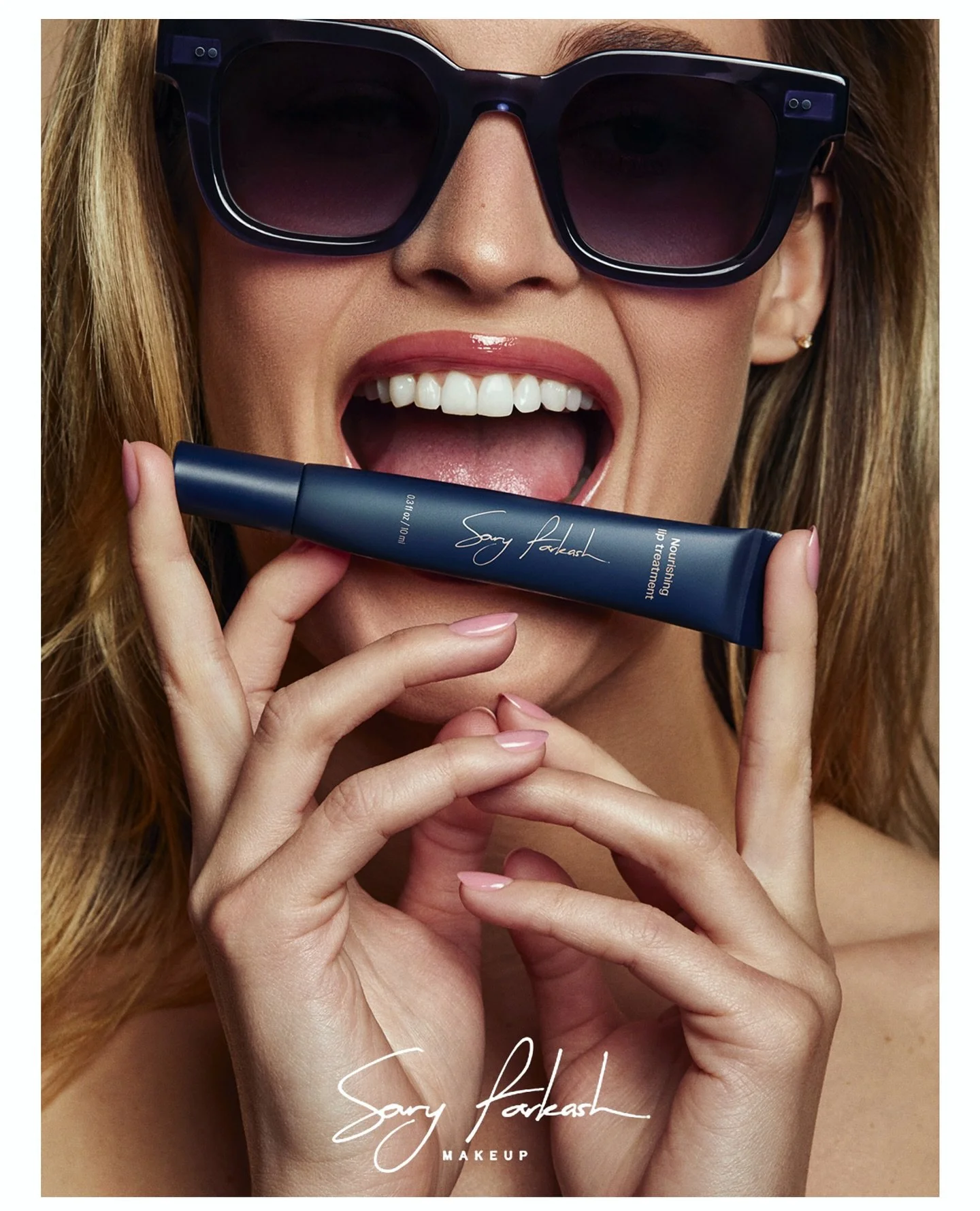 New beauty campaign for @saryfarkashmakeup @saryfarkashbeauty 💋💄
Hair: @maayan_nyc_makeup_hair 
Model: @haileyscarlson 
Retouching: @guberovich
Photo assistant: @miynad