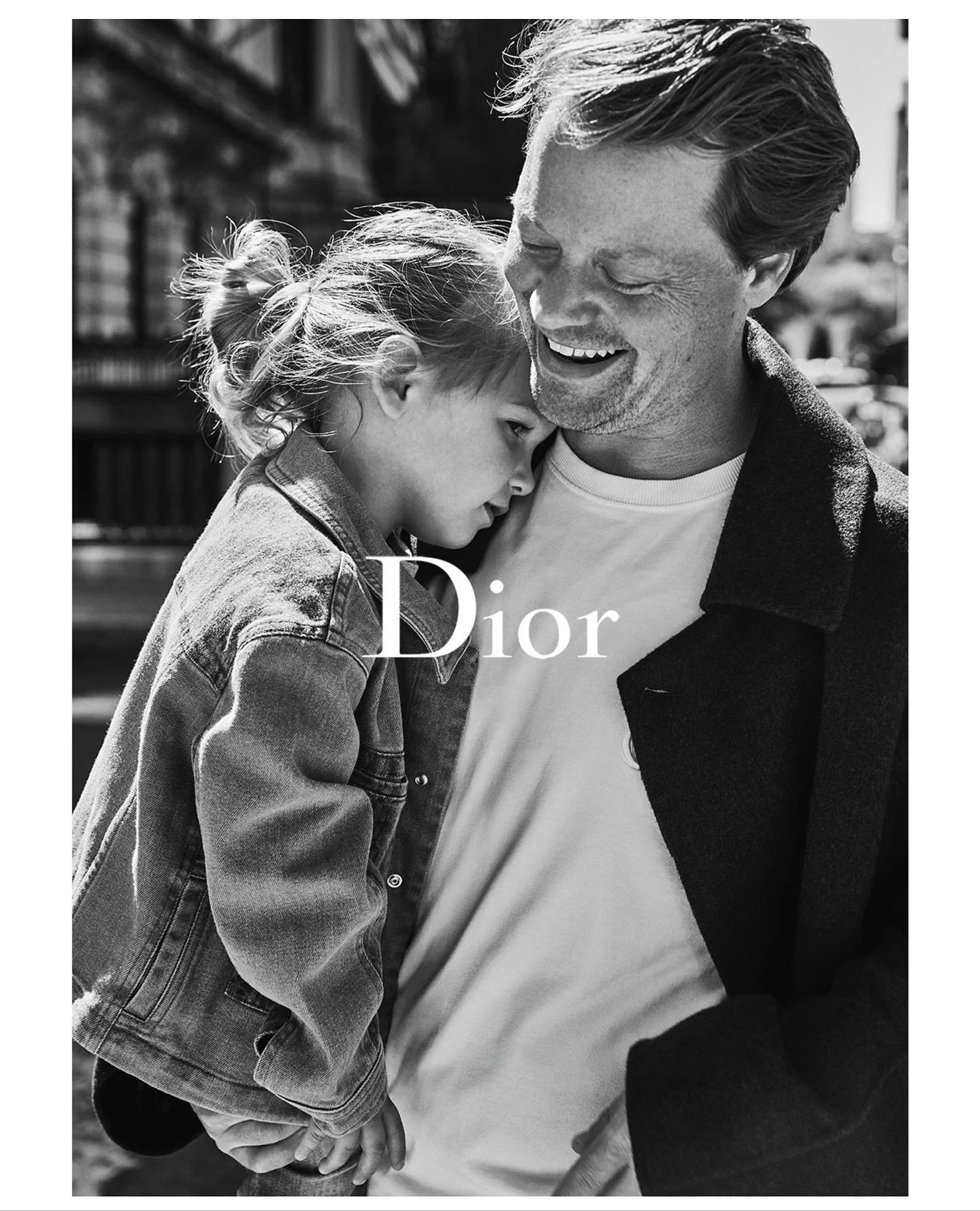 New for @modernluxury X @dior 🩶🤍💛
Had so much fun shooting @thefashionguitar and her wonderful family in celebration of the opening of the NYC flagship store 💫
Creative Director/Stylist: @fayevandevrede 
Retouching: @altretouch 
Photo assistants: