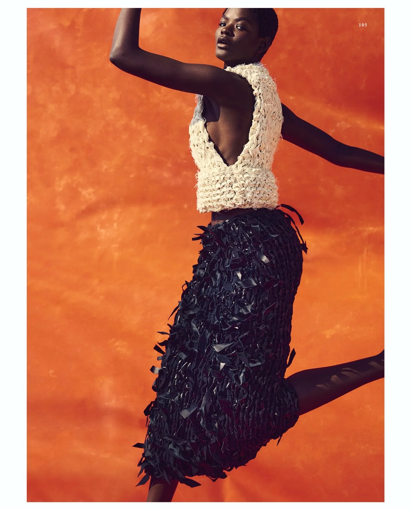 New spring editorial @modernluxury @fsphiladelphia 🧡
#fashion #fashionphotography #editorial #photooftheday 
Creative Director/Stylist: @fayevandevrede 
Makeup: @chichisaito 
Hair: @johnruidanthair 
Model: @mounafadiga 
Retouching: @guberovich
Casti