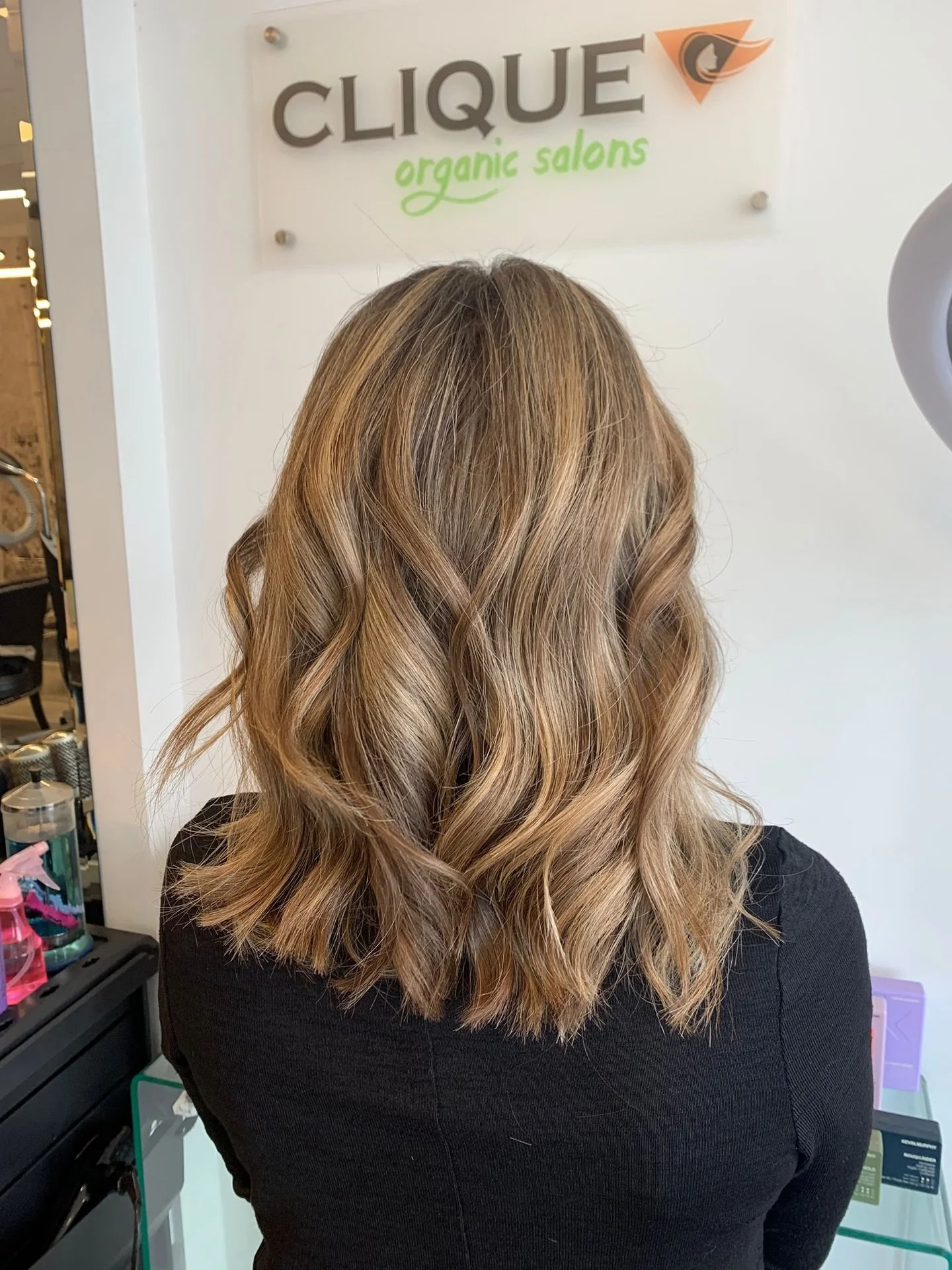 Partial highlights by @dragana.tesevcic ✨

Ready for a transformation? Book your appointment today. Because you deserve to look and feel your best.

📞 Call us 519-342-1767 at or visit our website at https://www.cliqueorganicsalons.com/  to schedule 