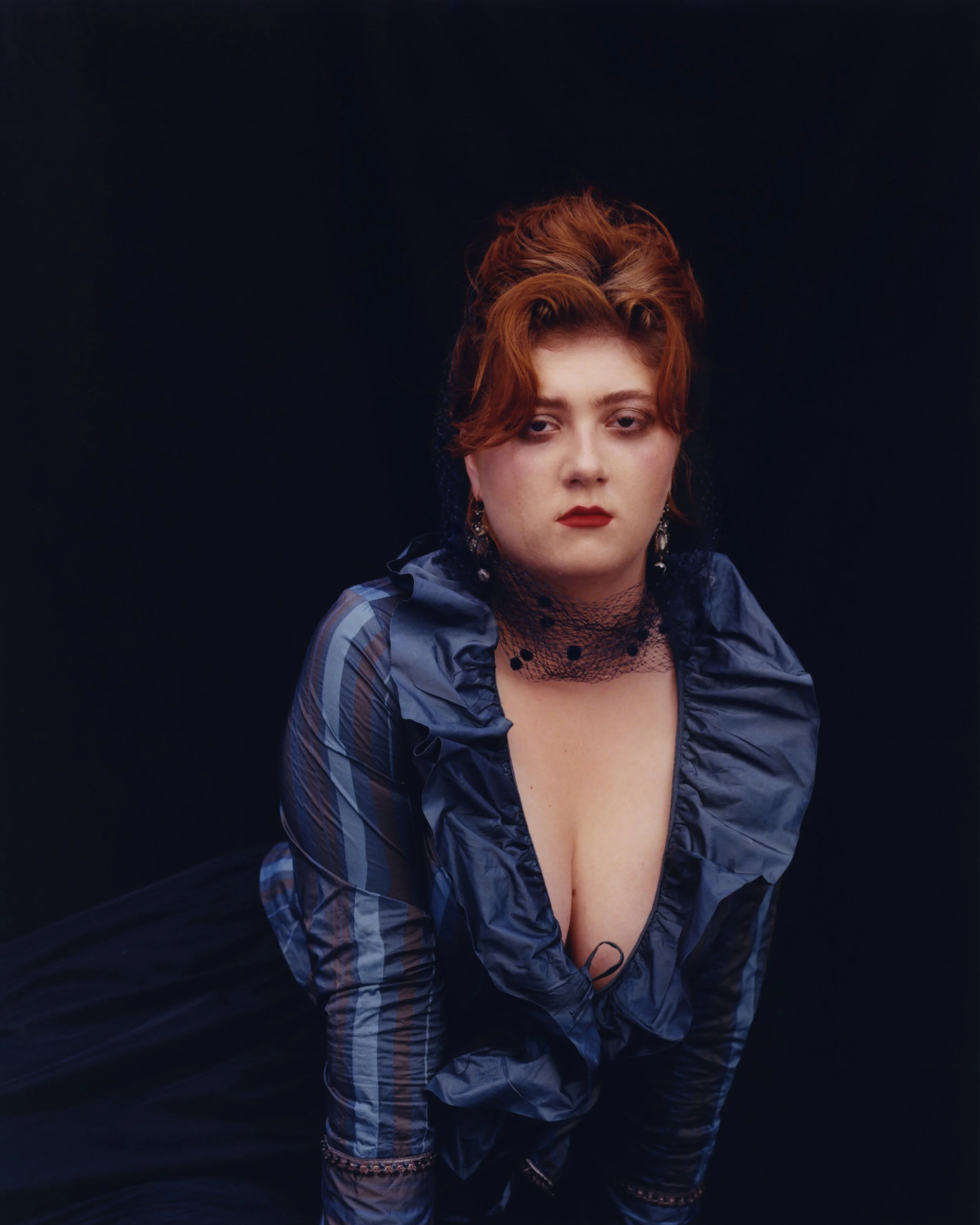 OLGA_CARMEN_BLACK17_v2.jpg